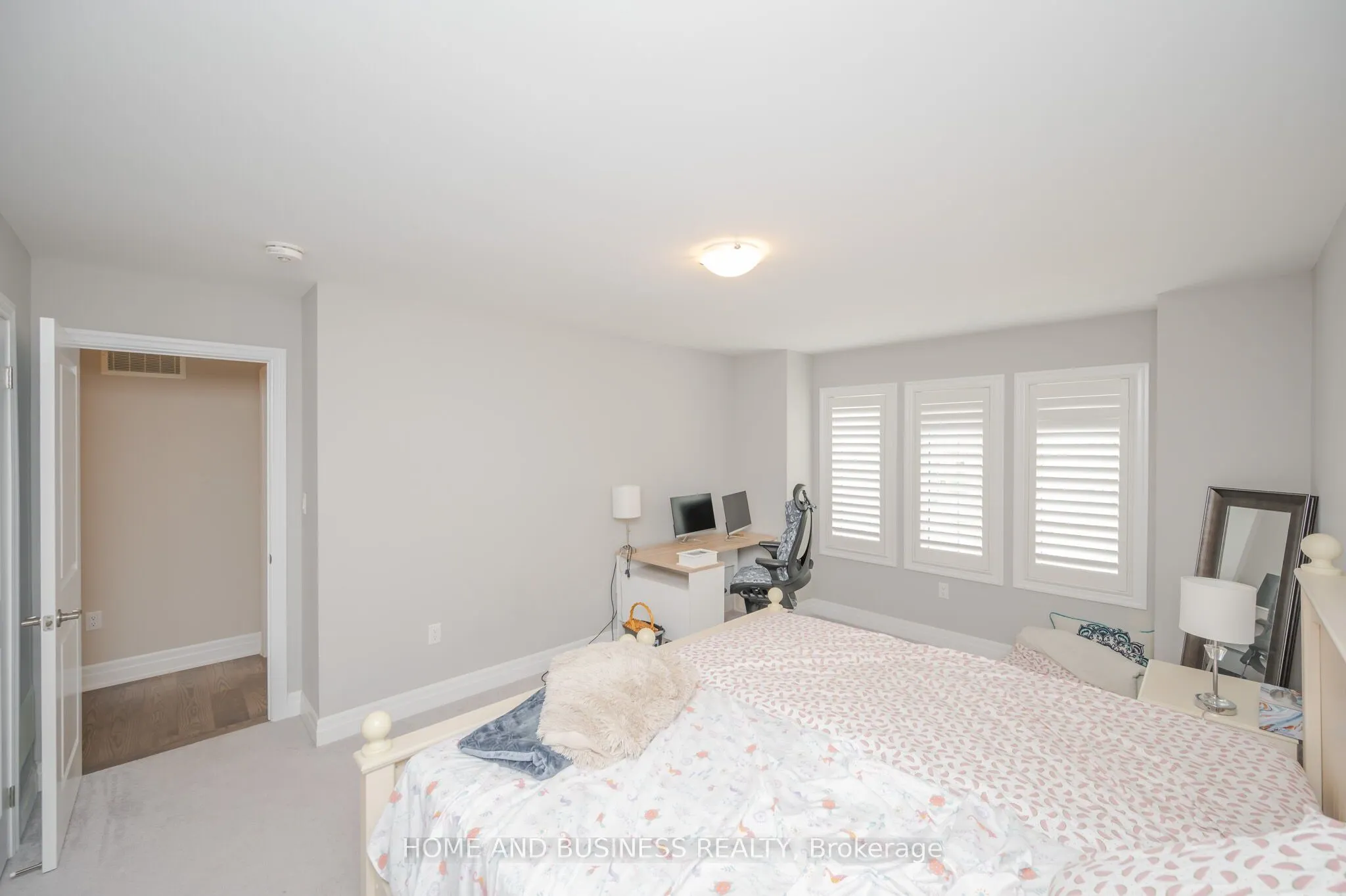 3357 Mintwood Circle