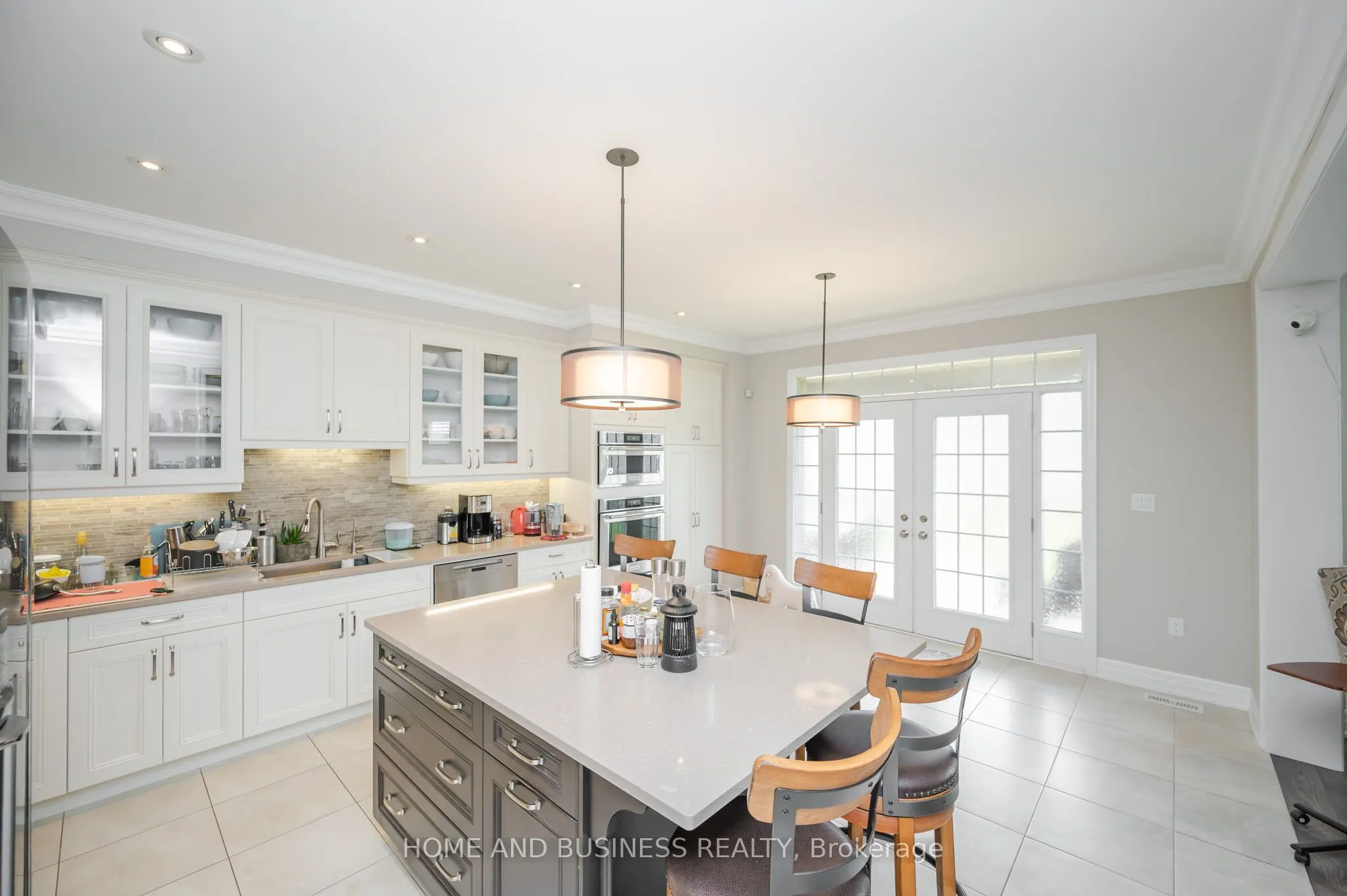 3357 Mintwood Circle