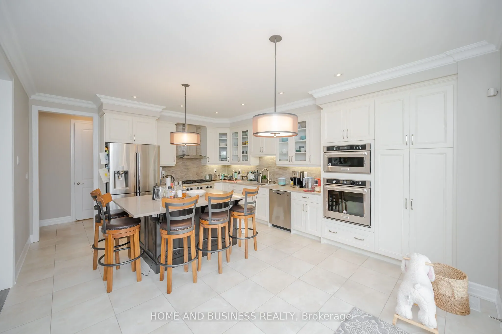 3357 Mintwood Circle
