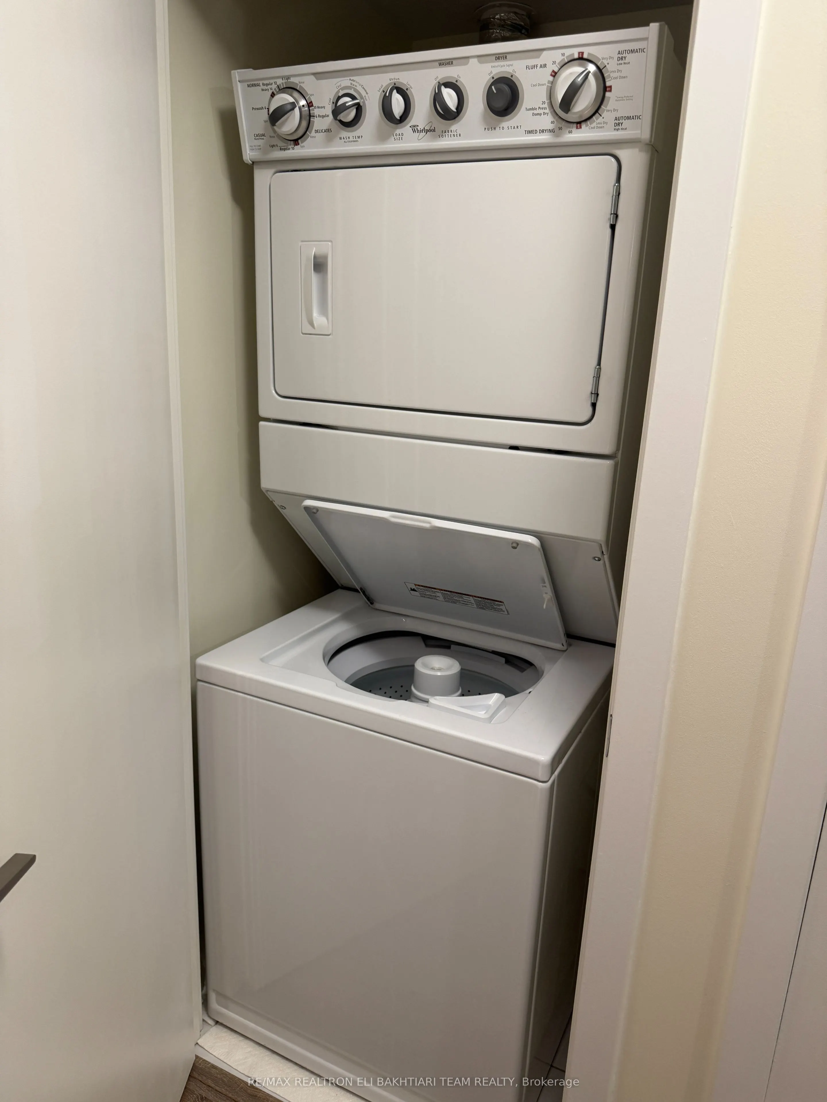 3985 Grand Park Drive, #1806