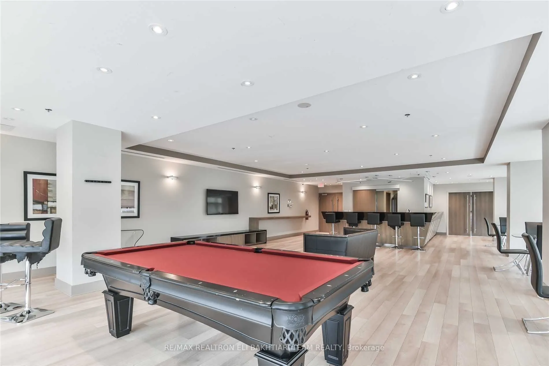 3985 Grand Park Drive, #1806