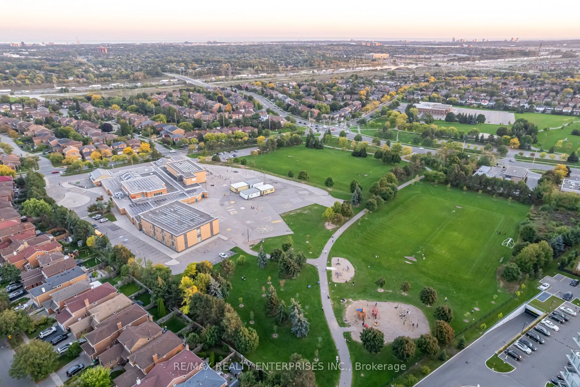 4655 Metcalfe Avenue, #1703
