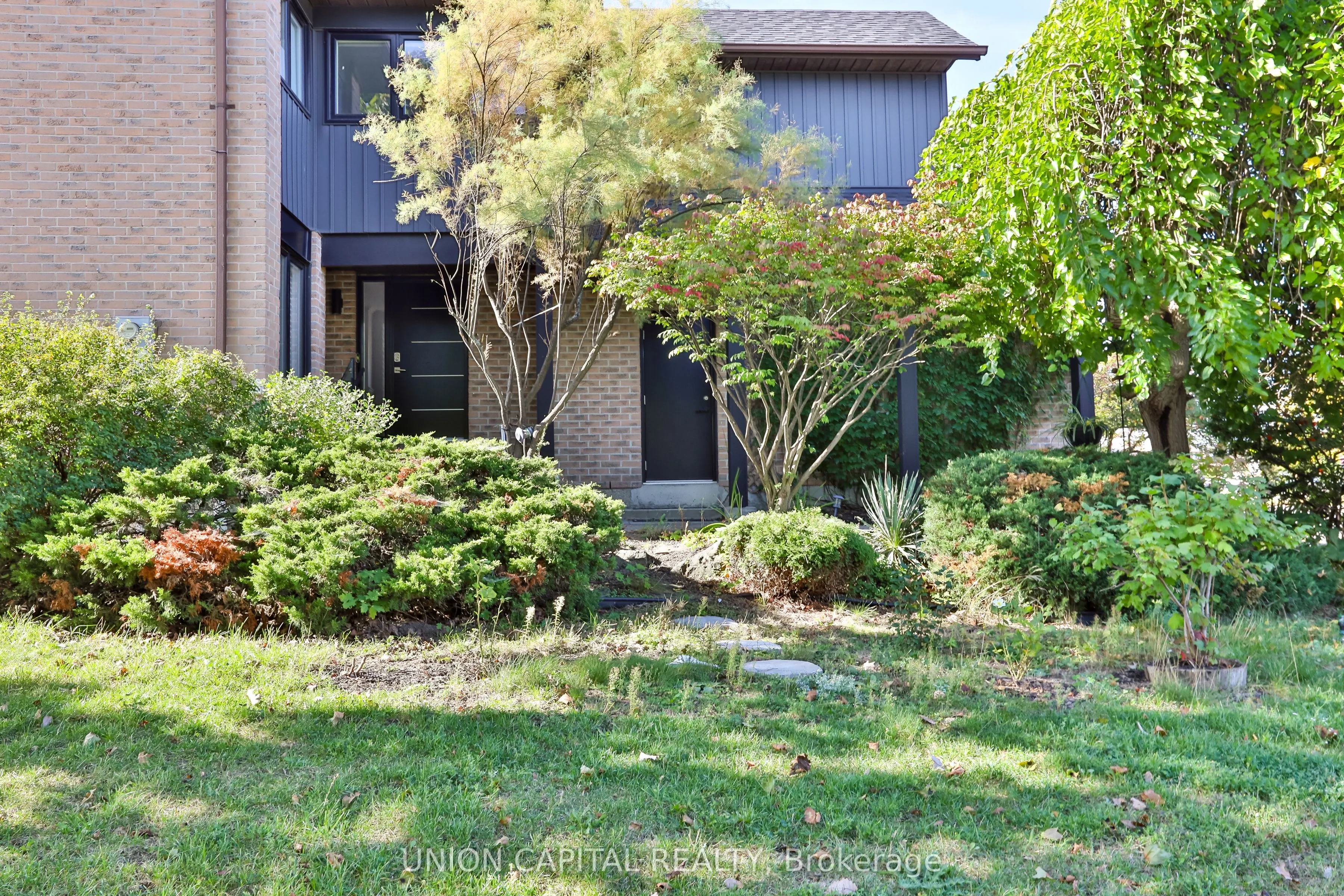 168 Kingsbridge Garden Circle