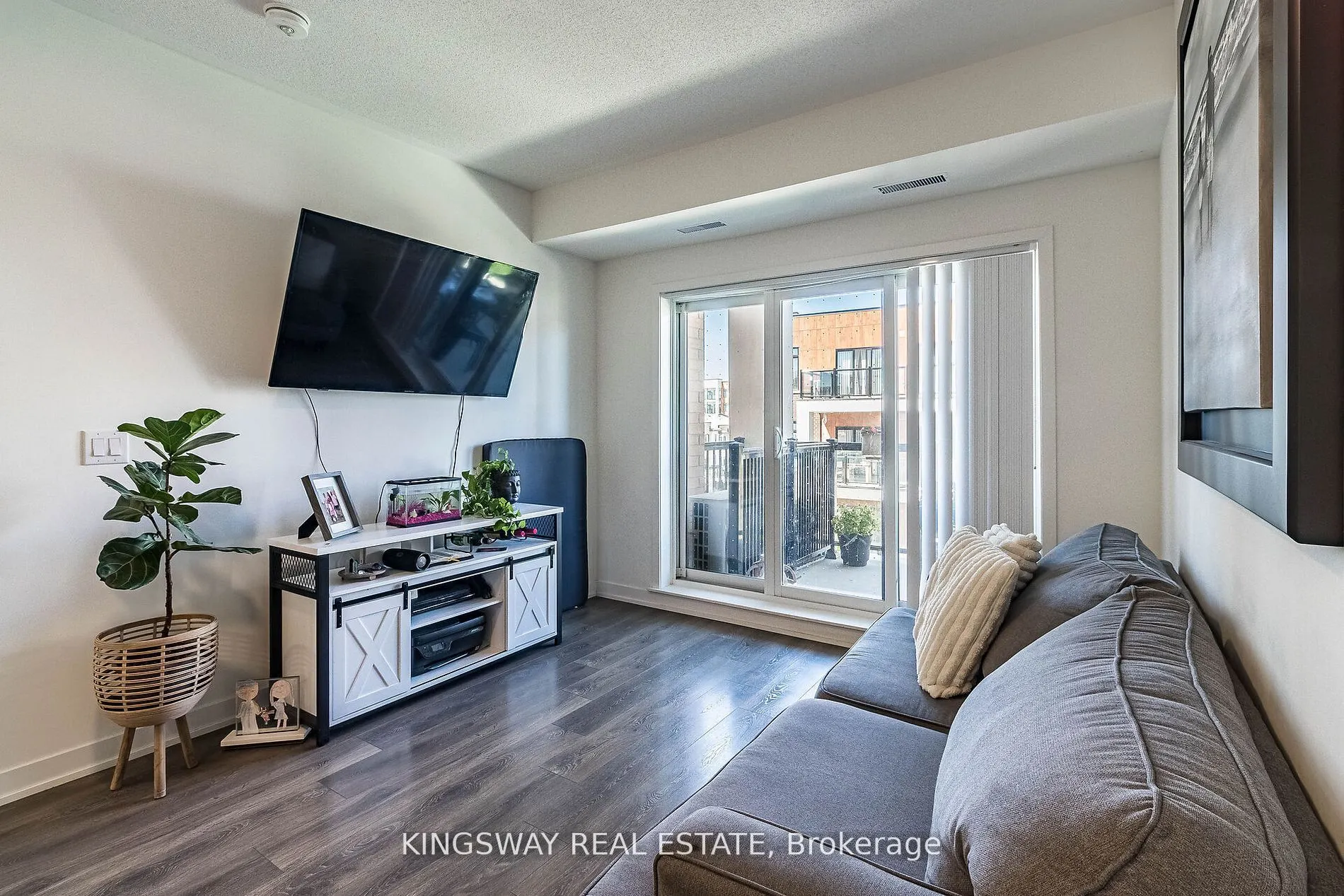 120 Canon Jackson Drive, #304