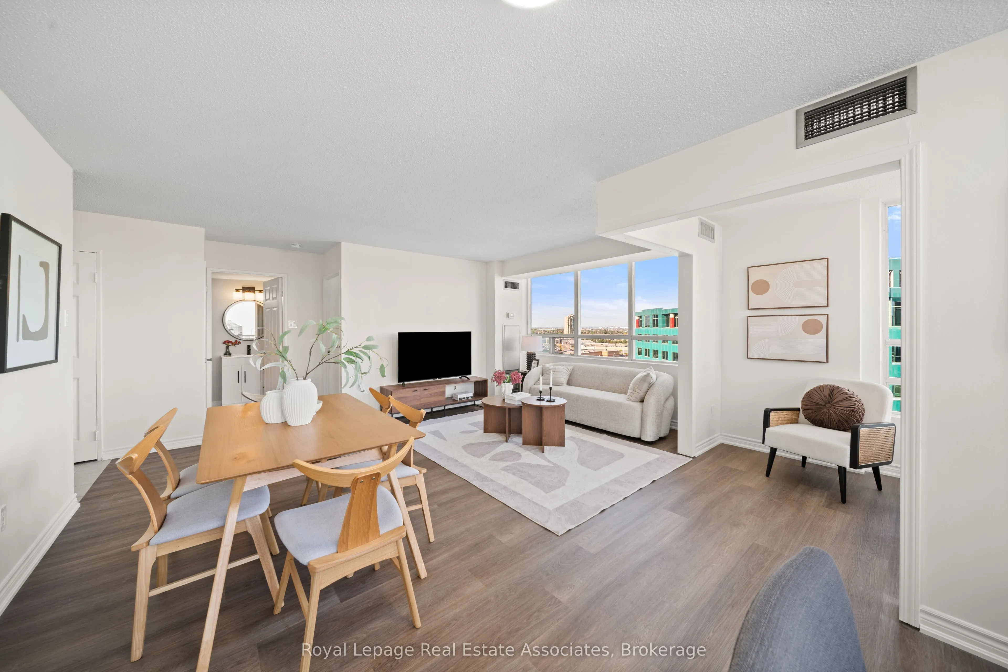 50 Kingsbridge Garden Circle, #1206