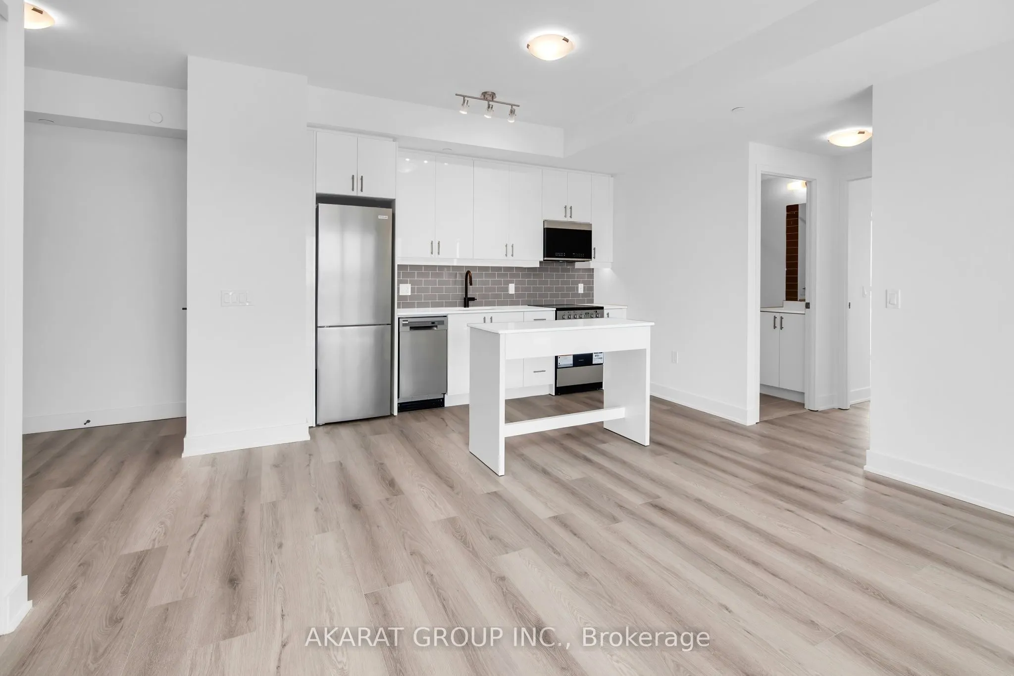 2343 Khalsa Gate, #731