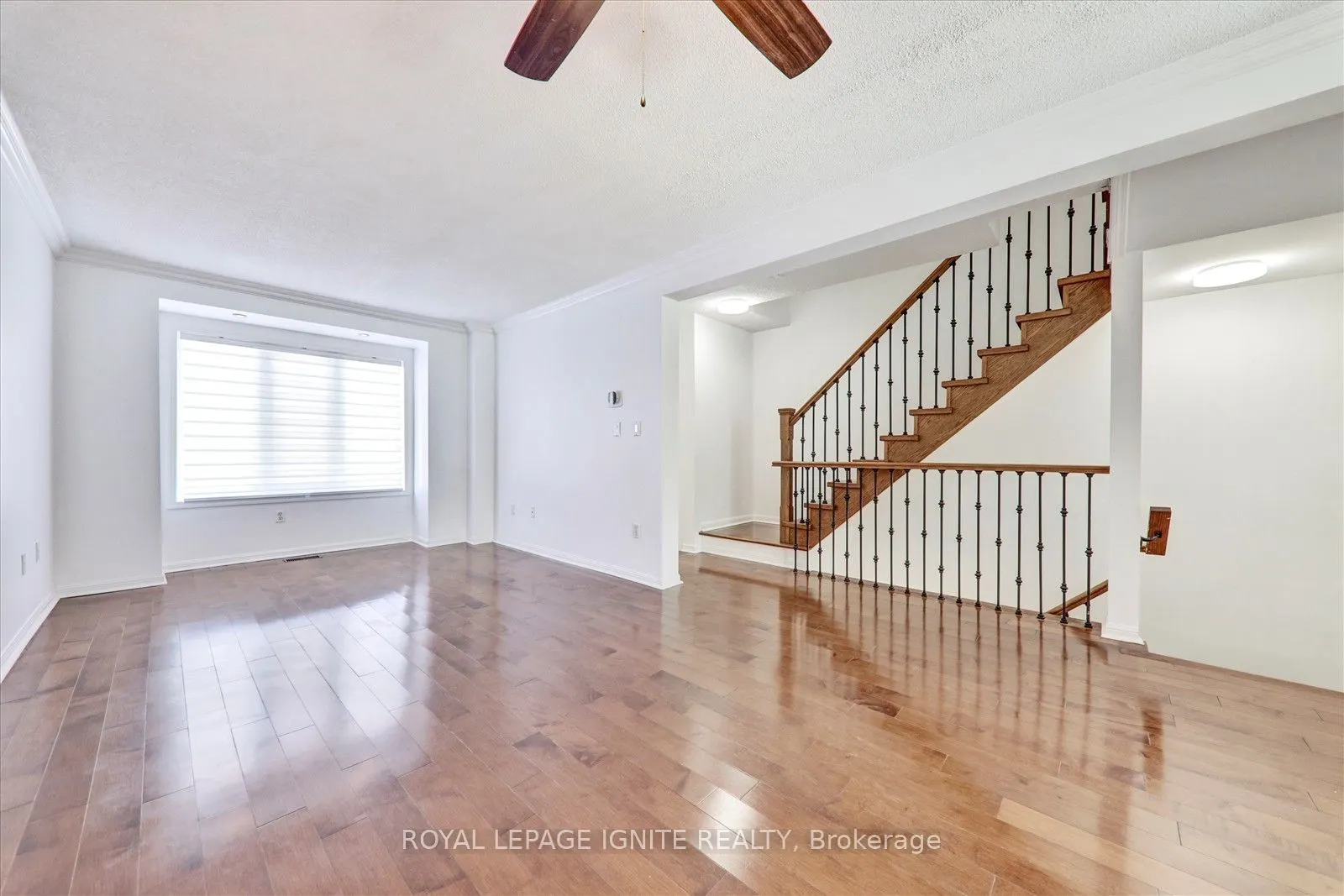 80 Acorn Place, #49
