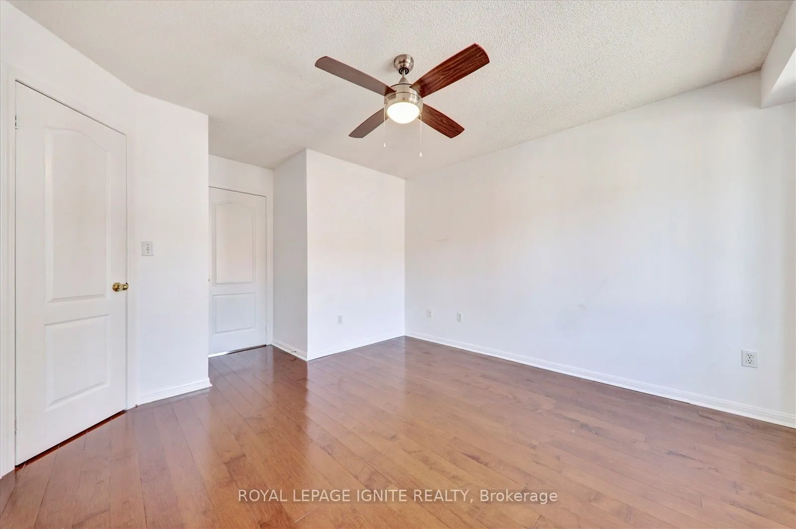 80 Acorn Place, #49