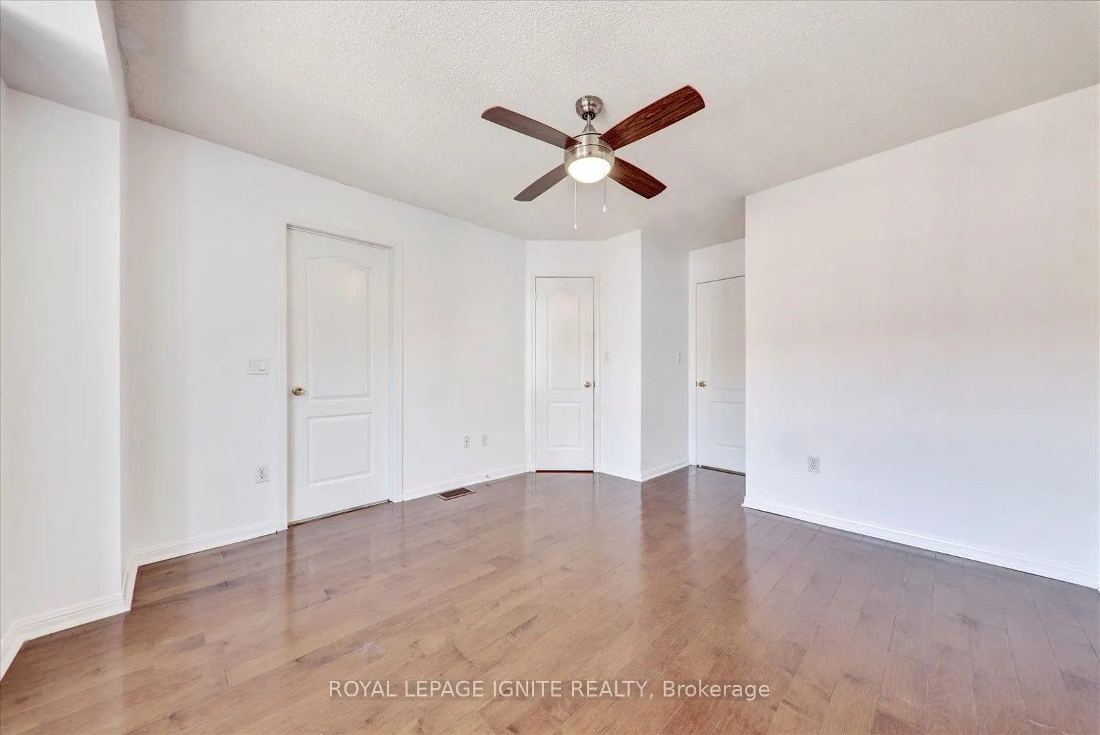 80 Acorn Place, #49