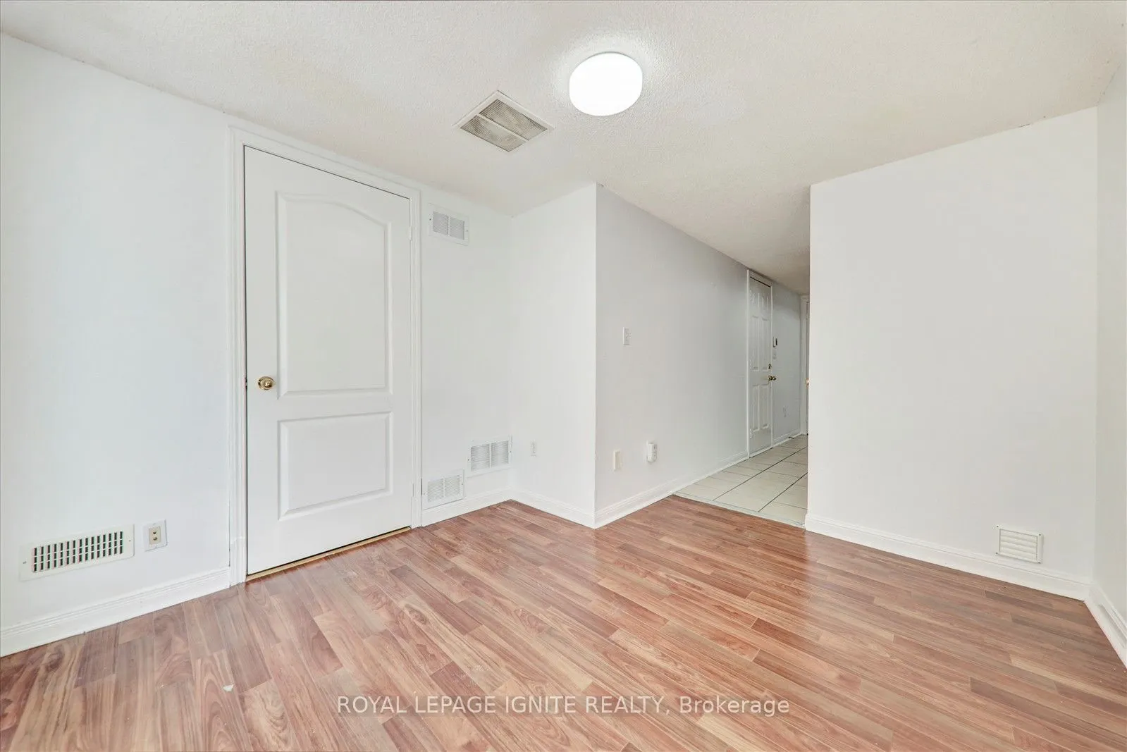80 Acorn Place, #49