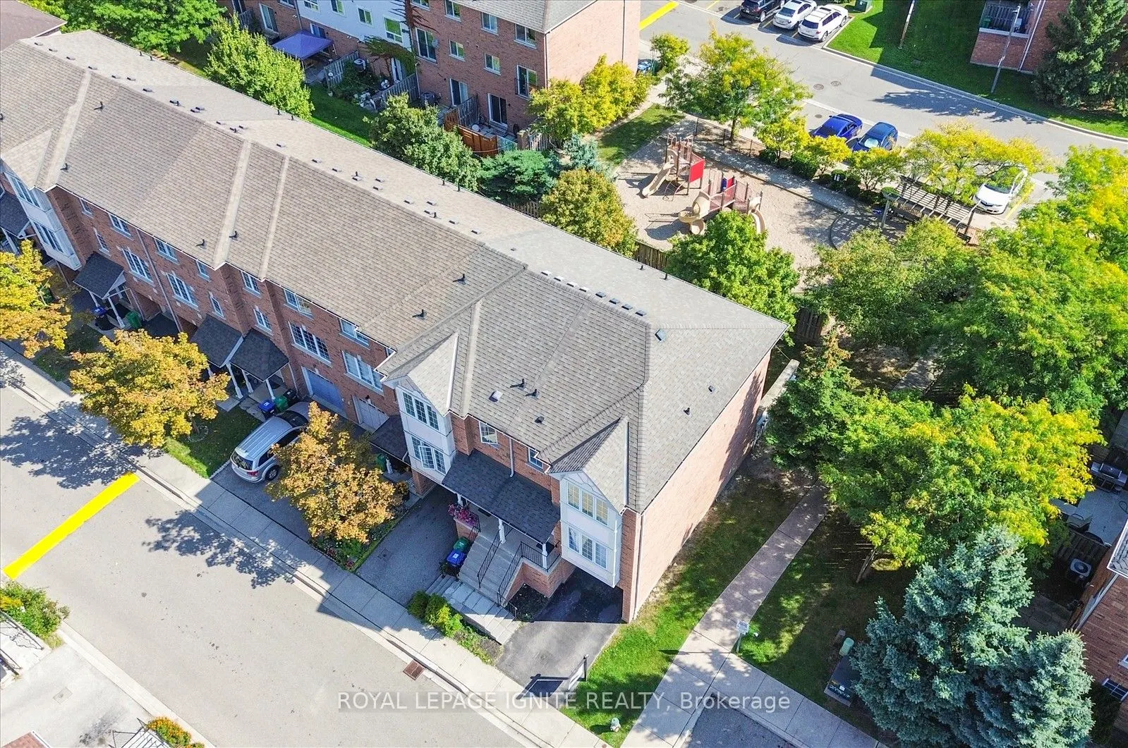 80 Acorn Place, #49