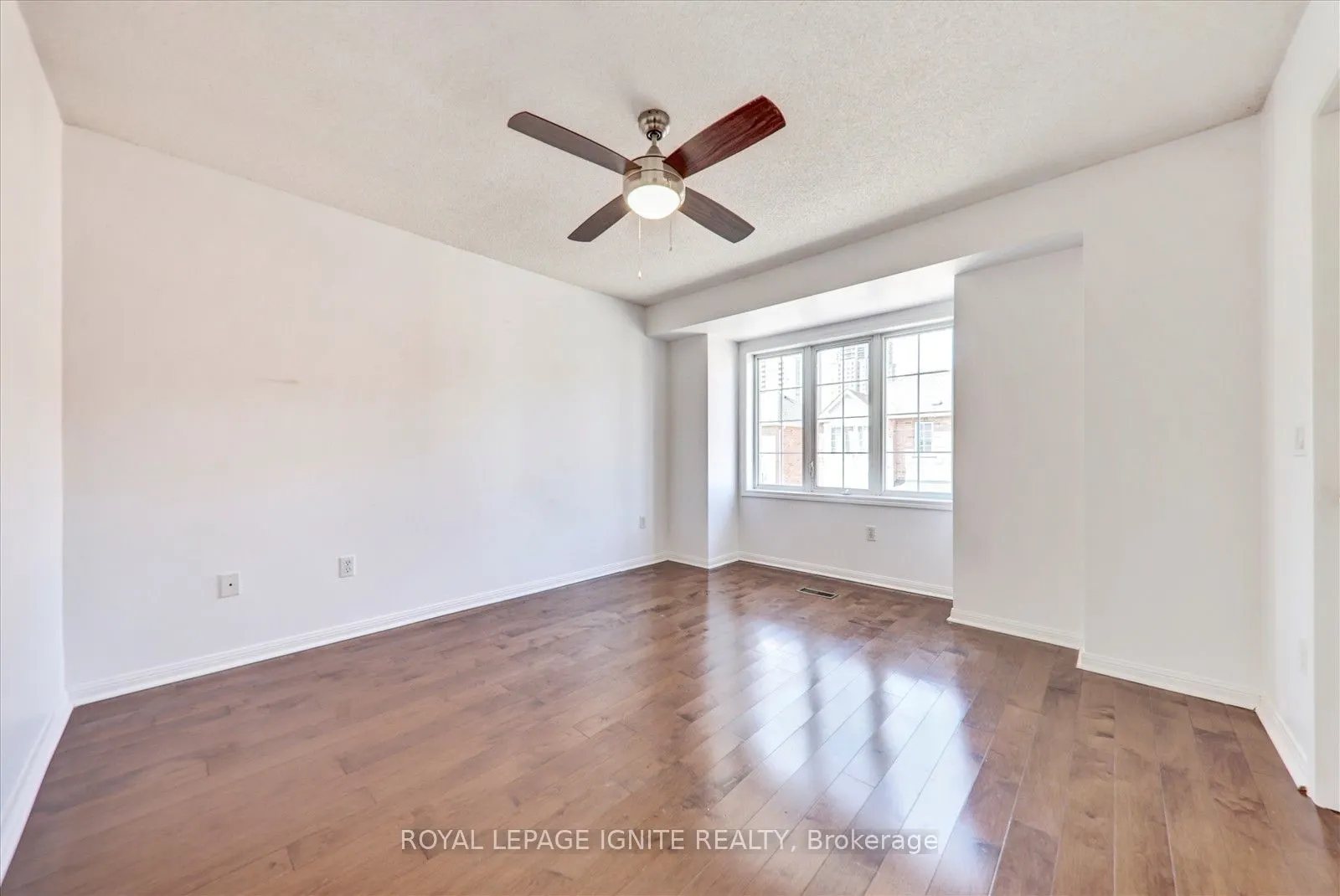 80 Acorn Place, #49
