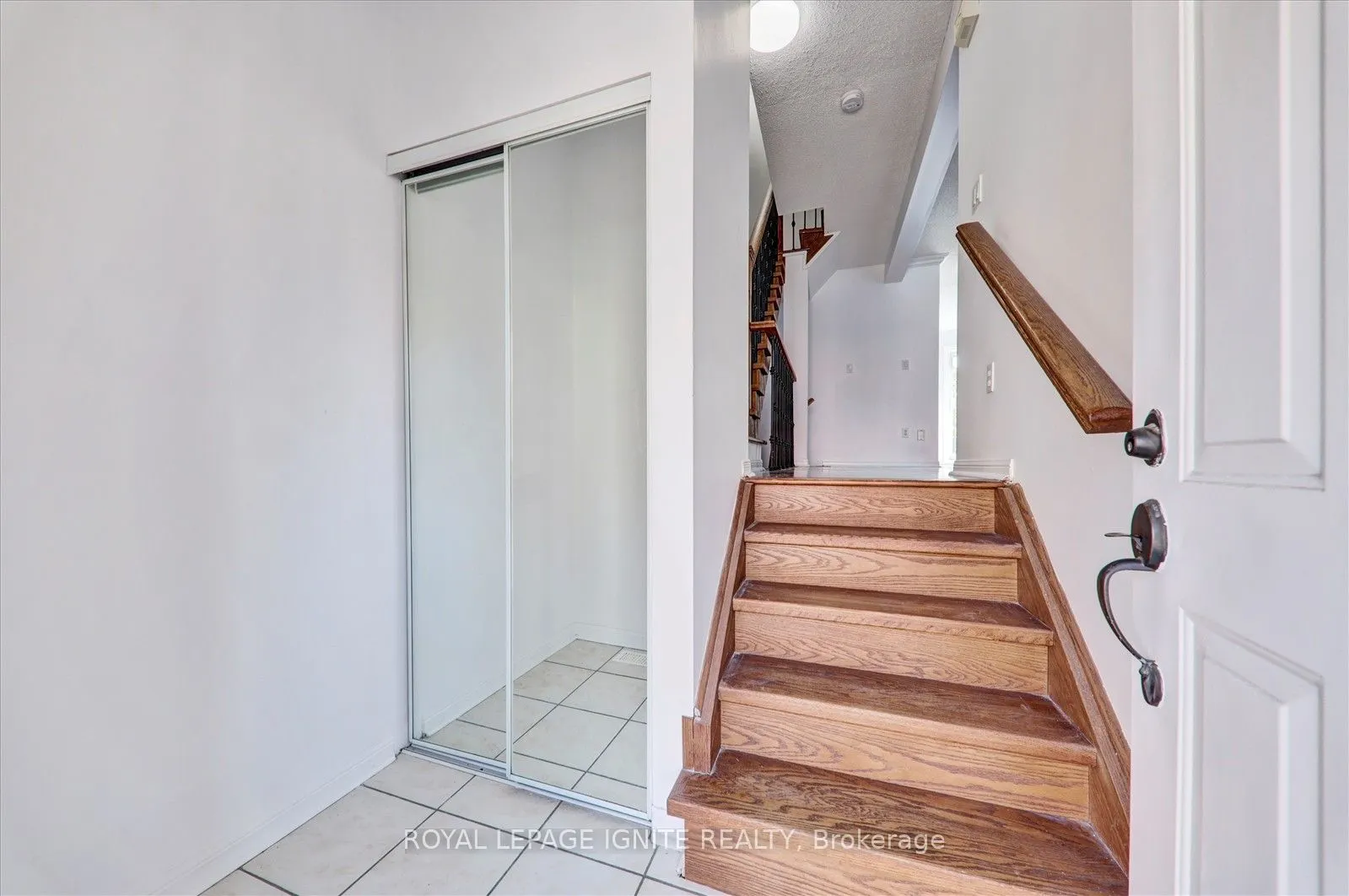 80 Acorn Place, #49