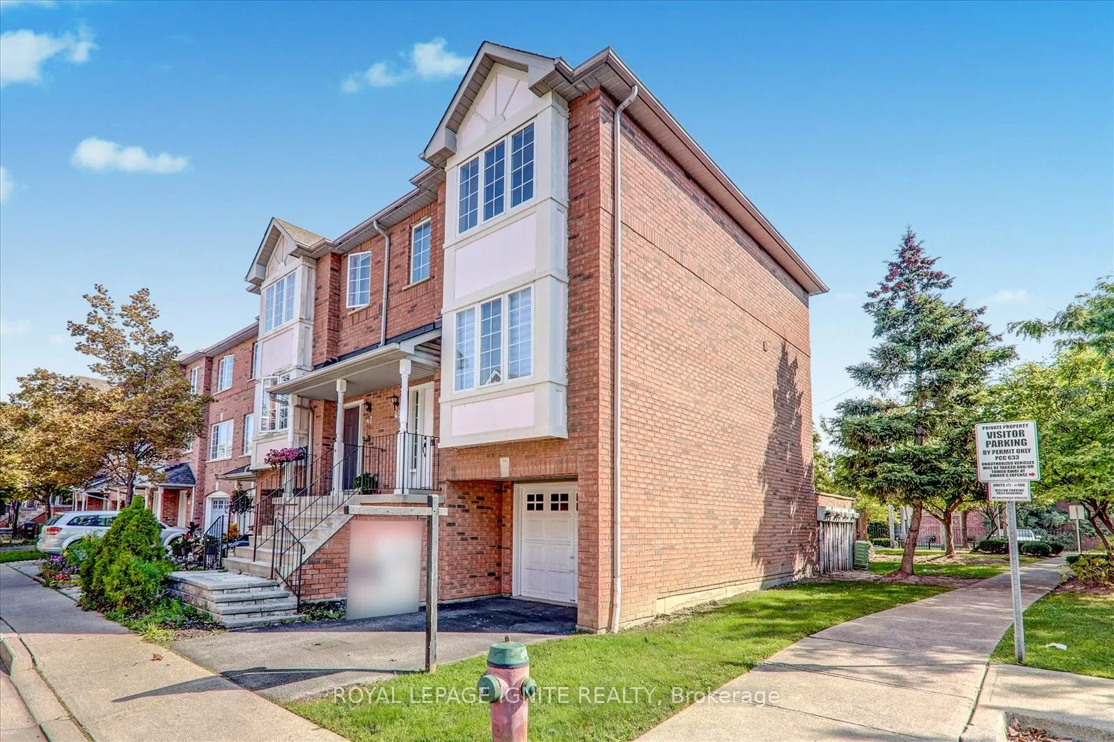 80 Acorn Place, #49