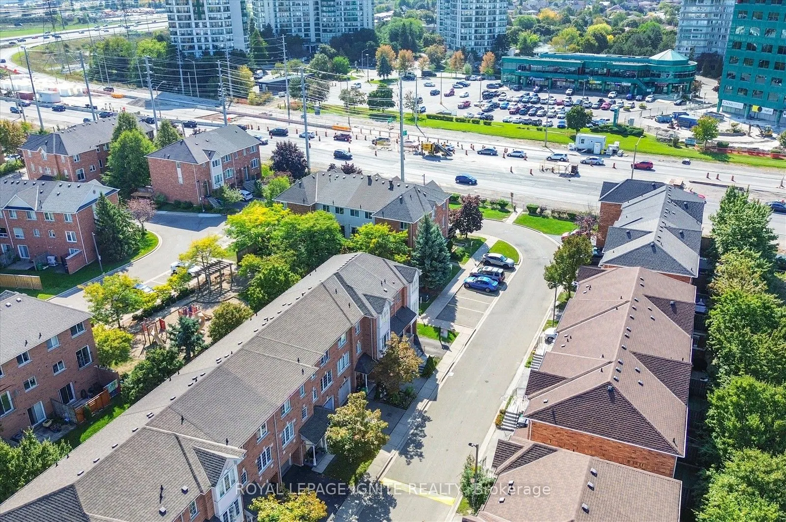 80 Acorn Place, #49