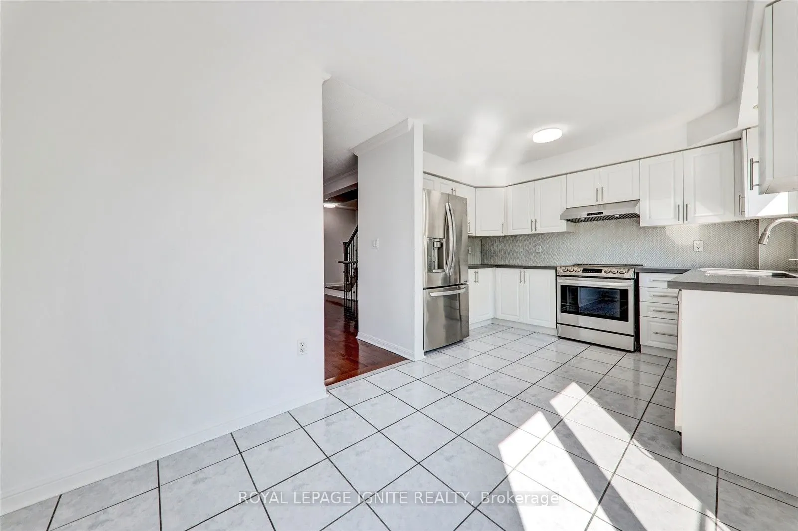 80 Acorn Place, #49
