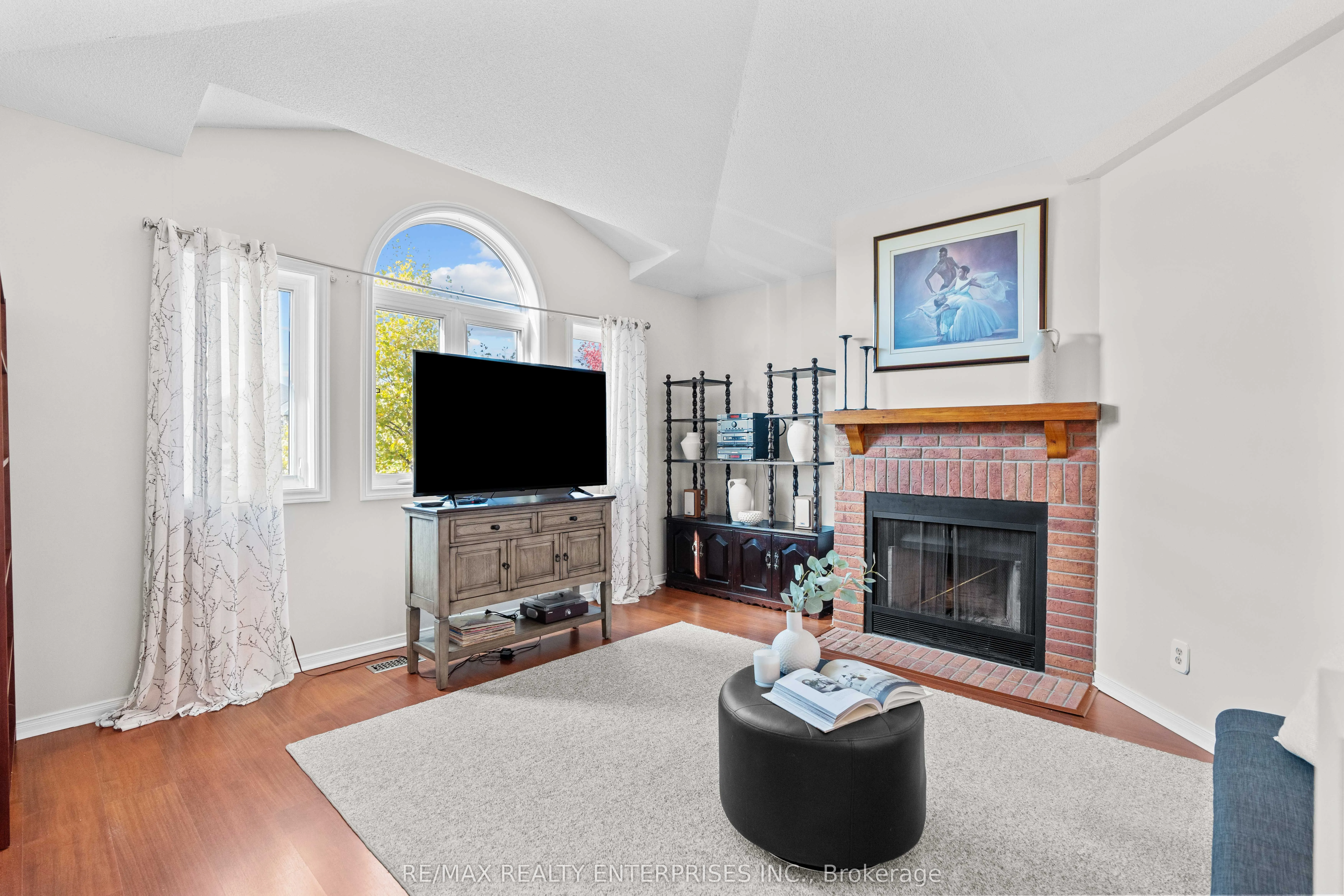129 Valonia Drive