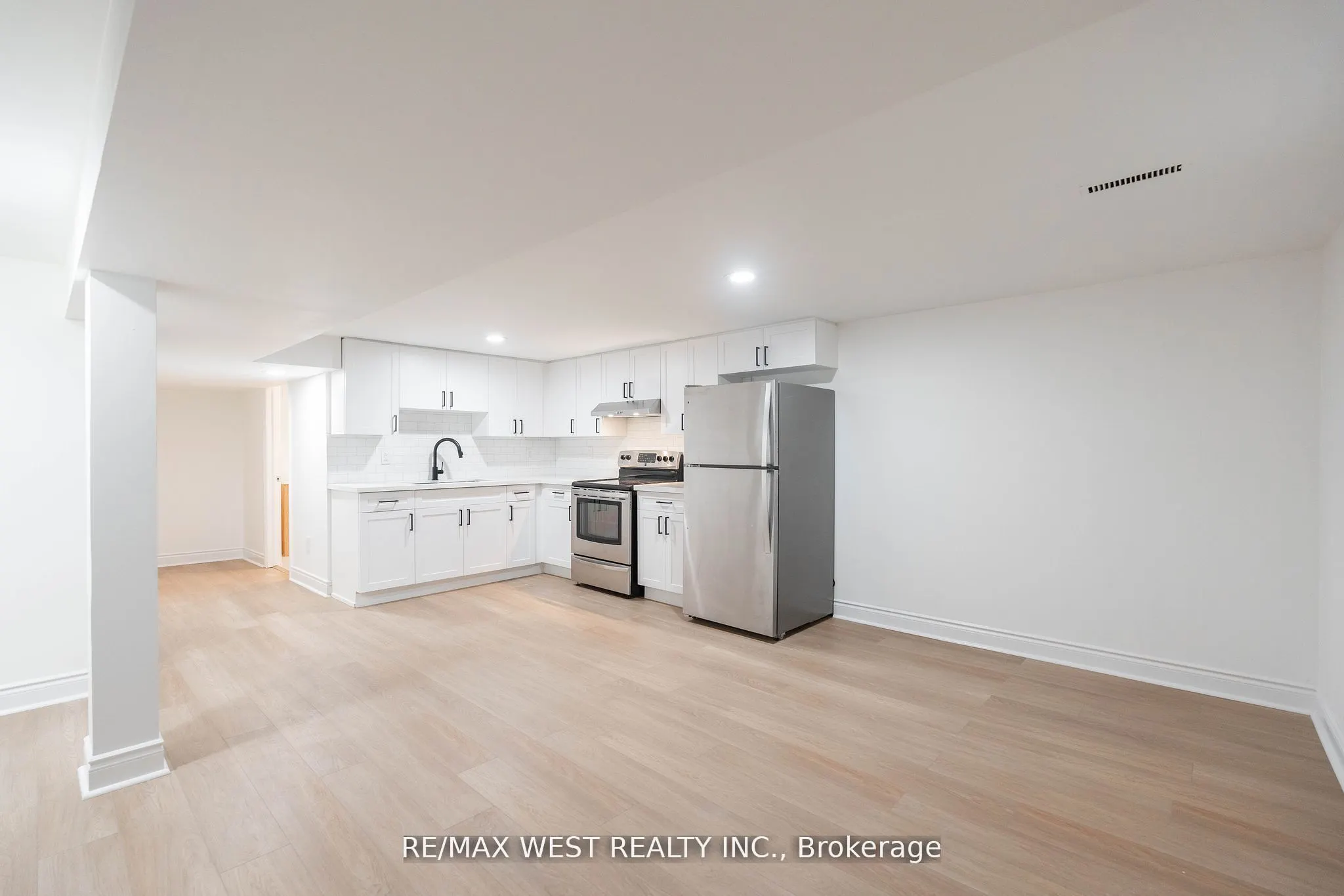 75 Wright Crescent, #Basement