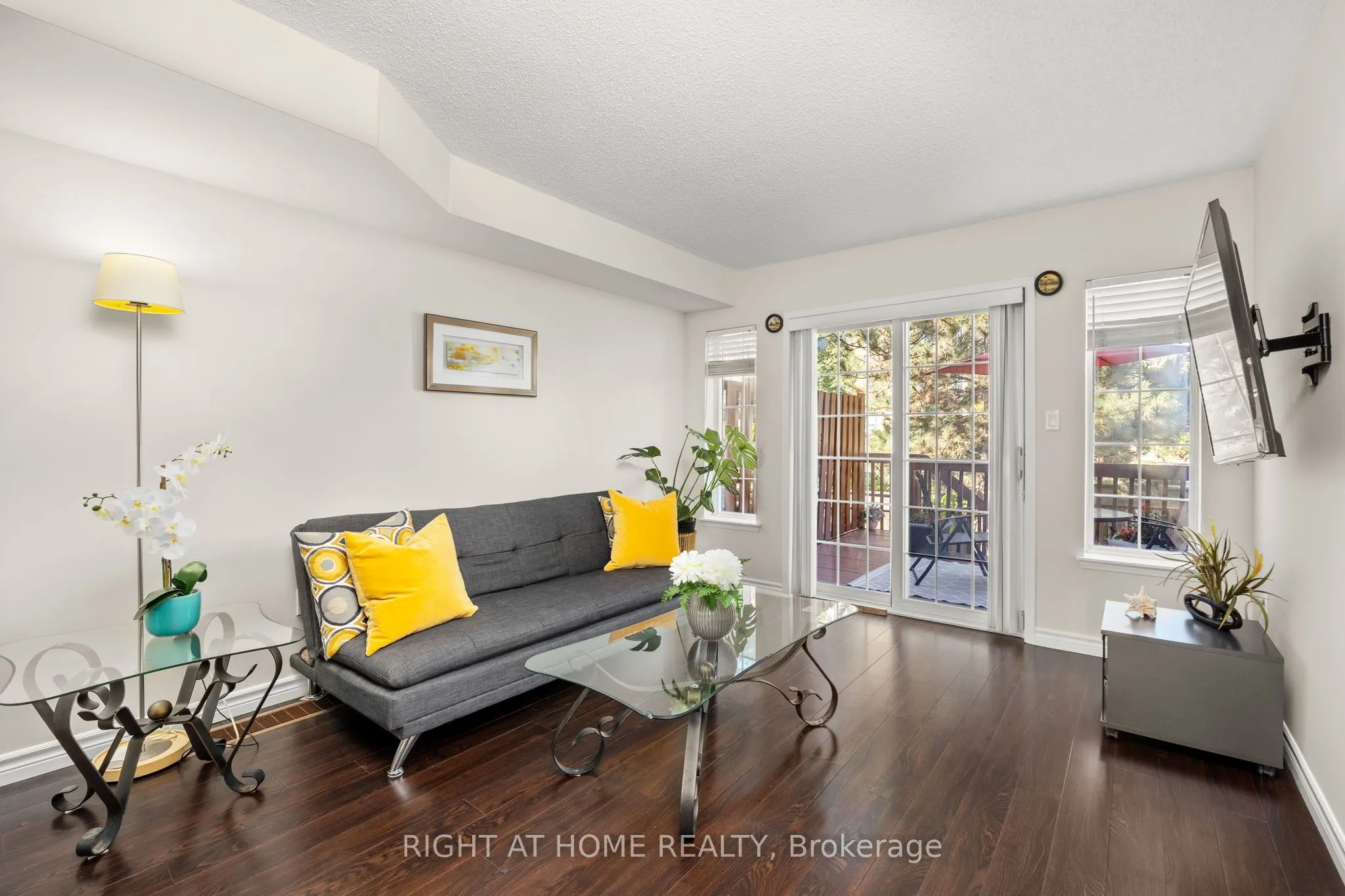 75 Strathaven Drive, #8