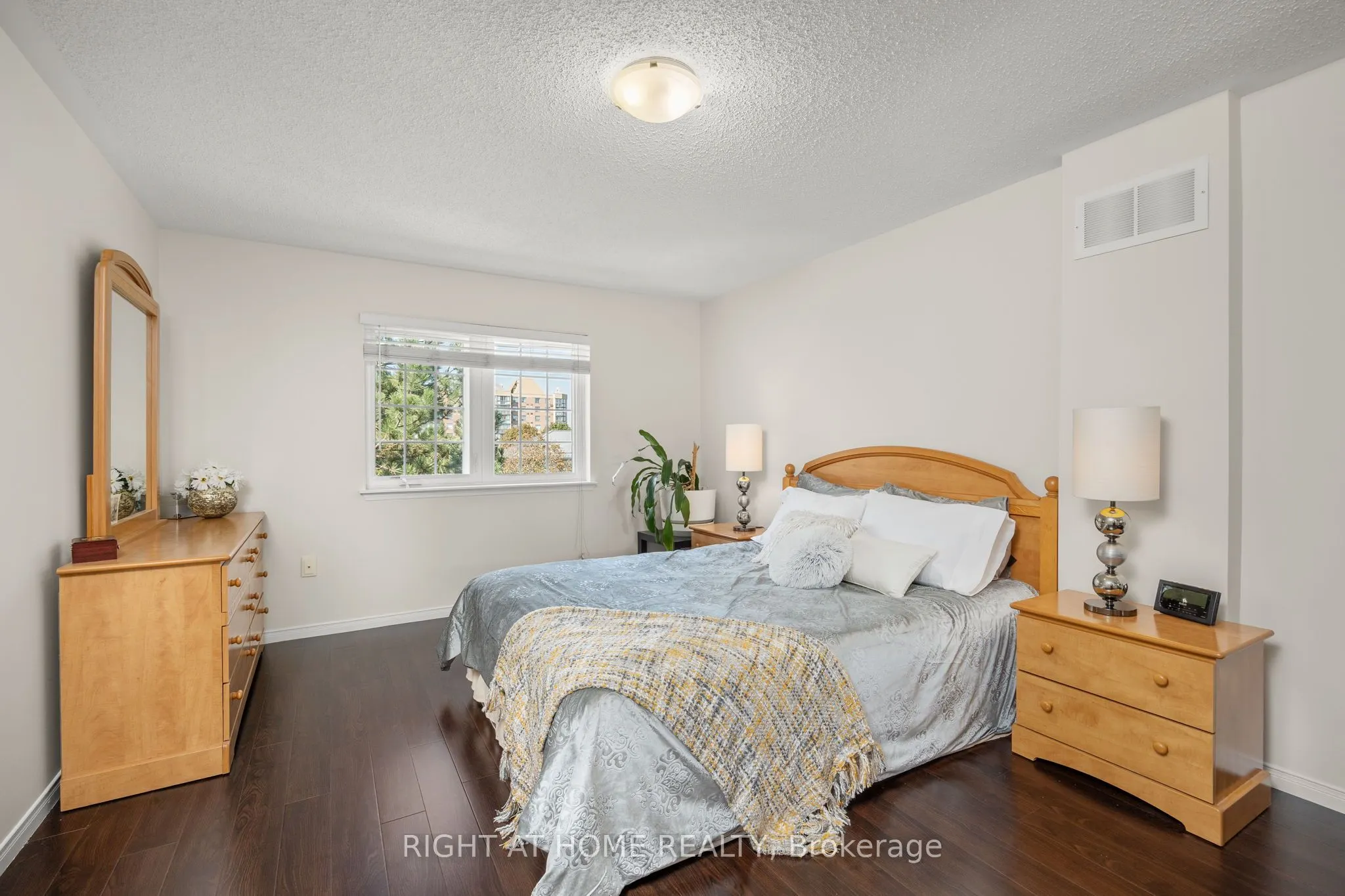 75 Strathaven Drive, #8