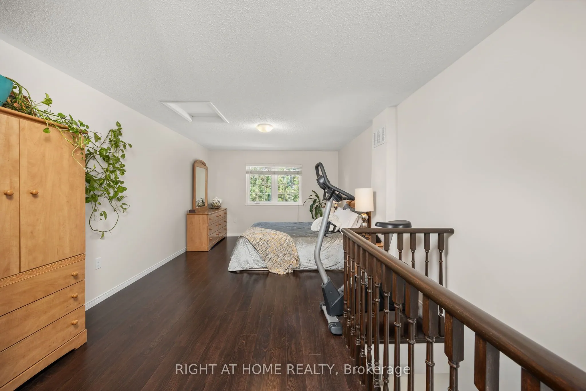 75 Strathaven Drive, #8