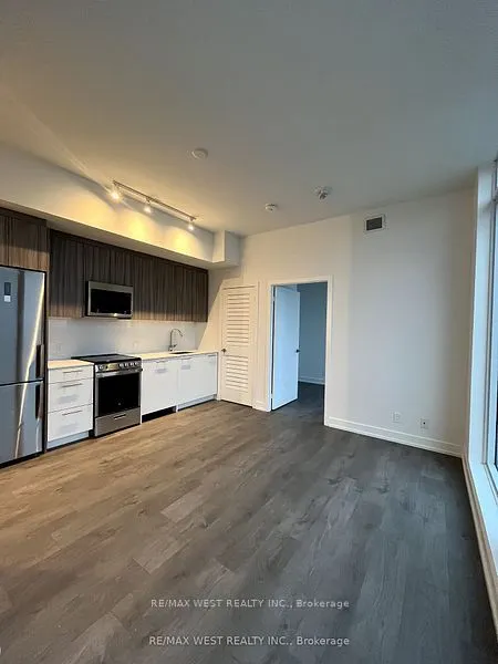 225 Veterans Drive, #1204