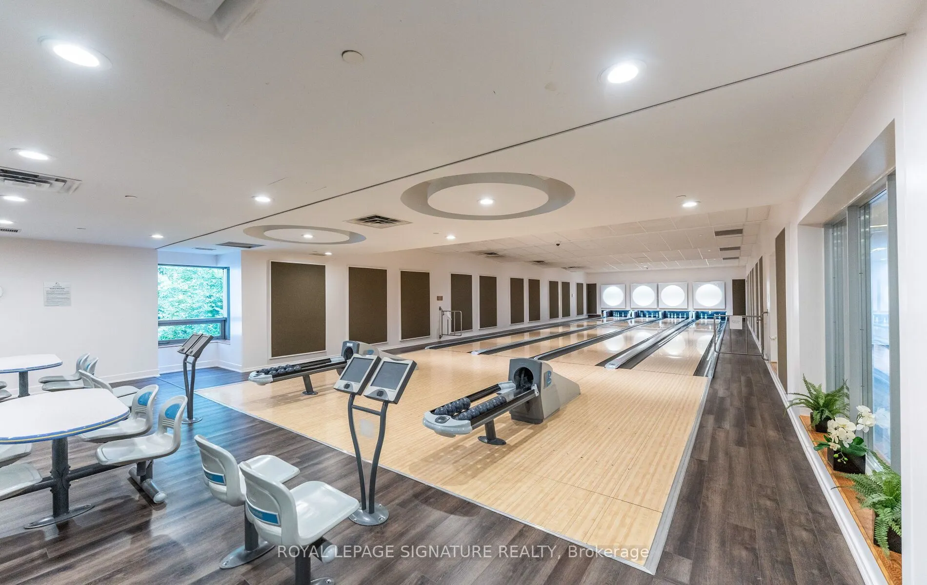 3880 Duke Of York Boulevard, #1508
