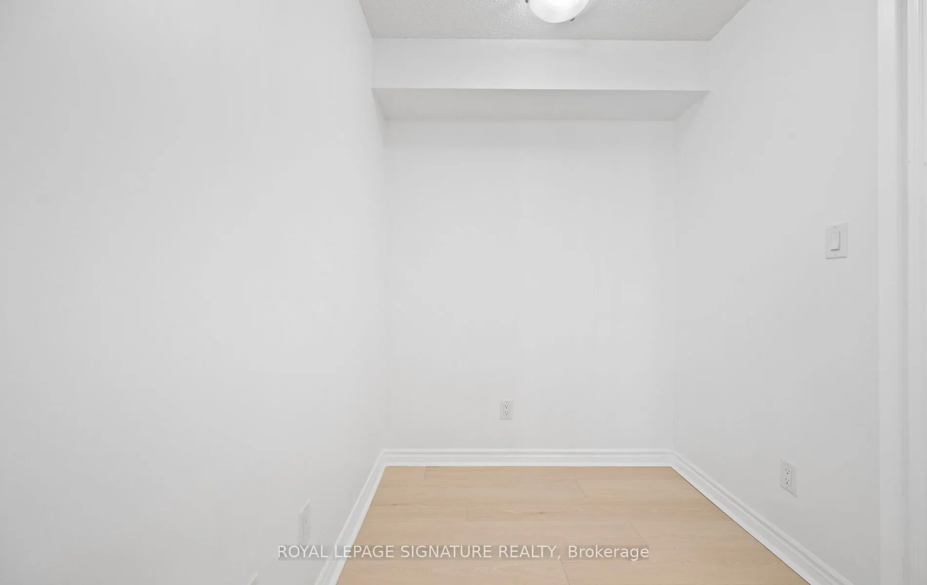 3880 Duke Of York Boulevard, #1508