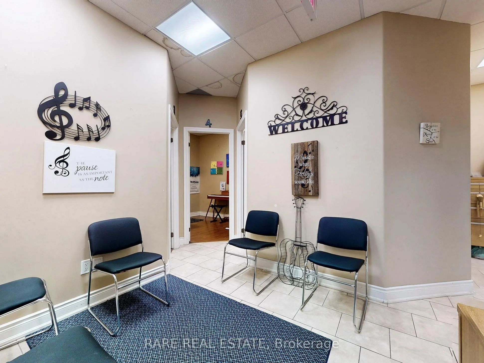 48 Centennial Road, #3