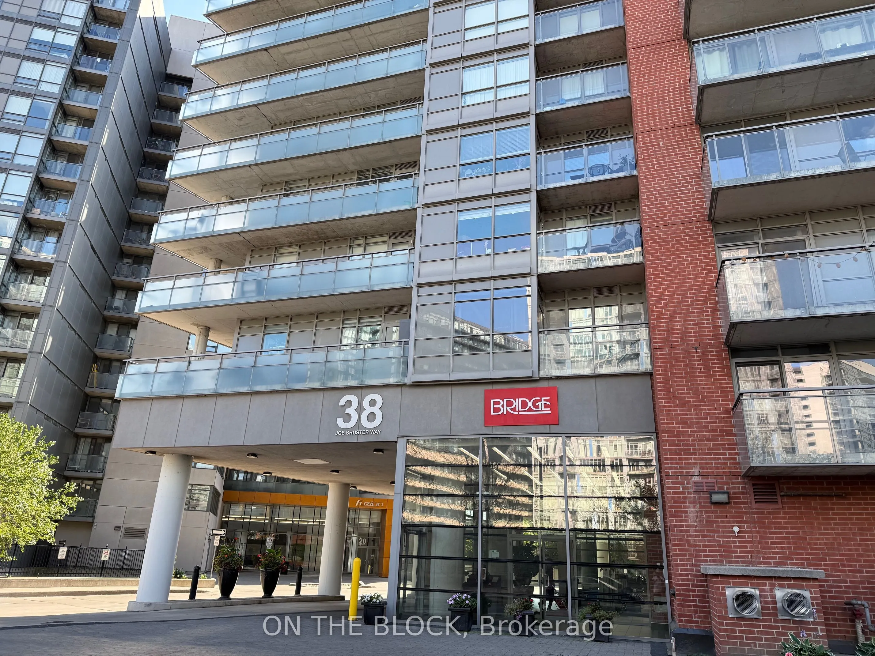 38 Joe Shuster Way #302