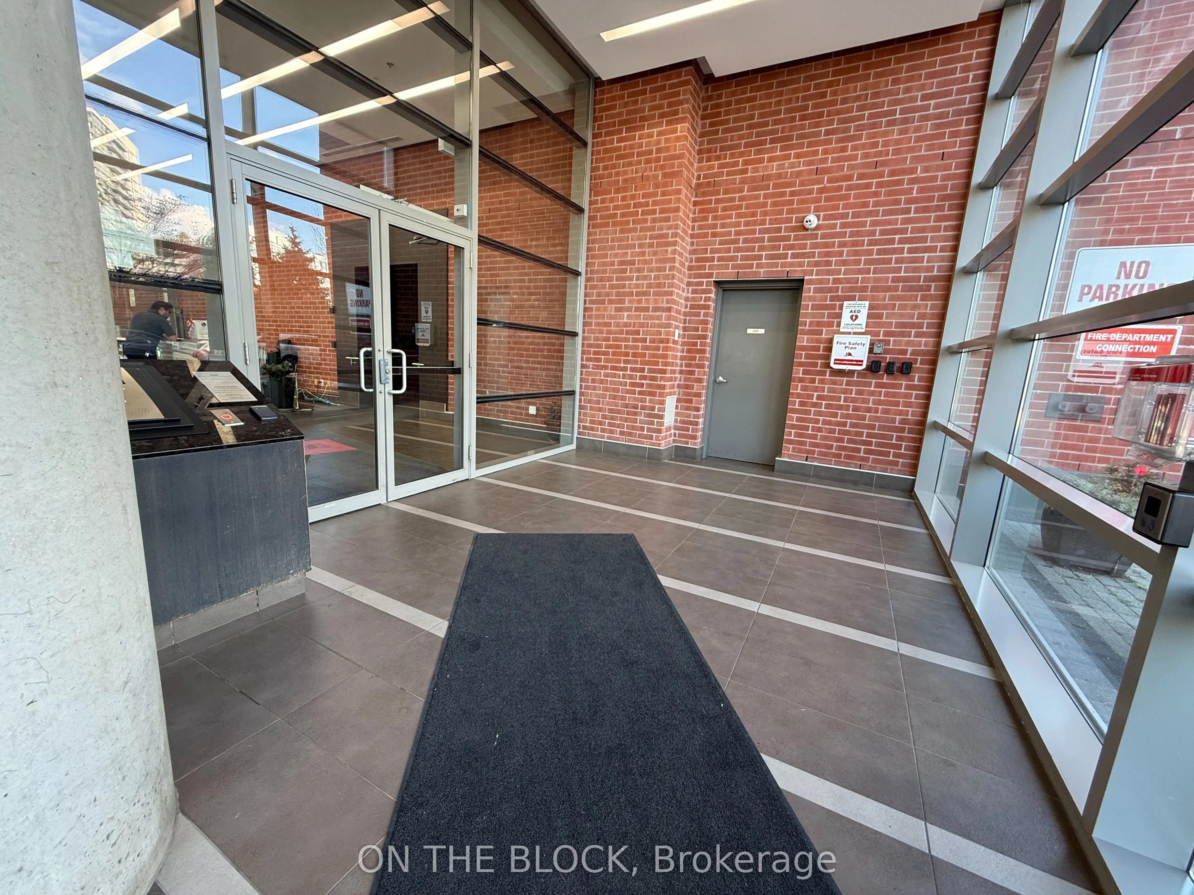38 Joe Shuster Way #302