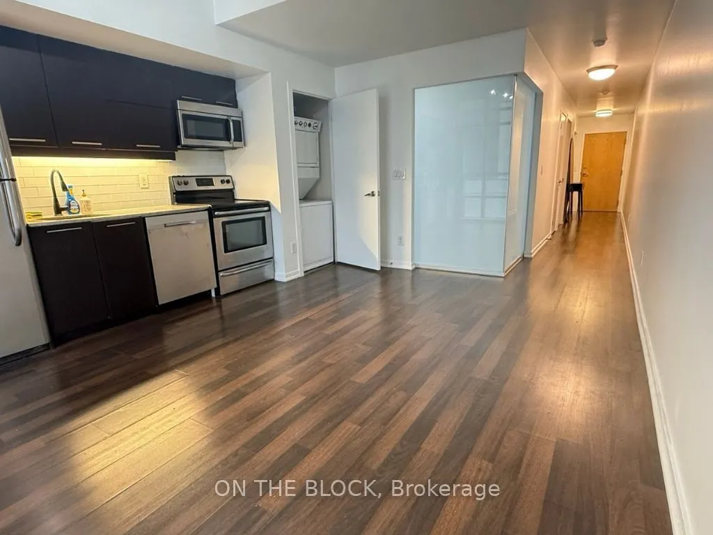 38 Joe Shuster Way #302