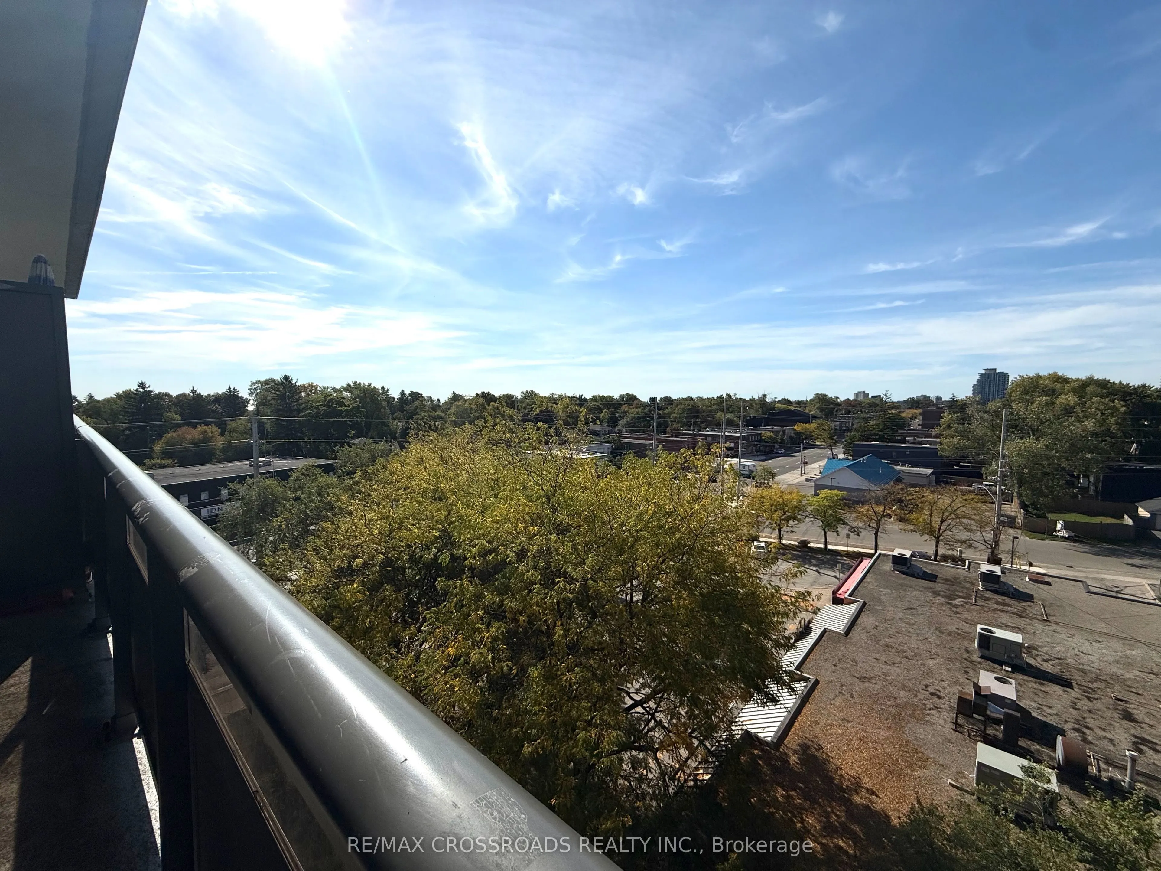 363 Lakeshore Road E, #701