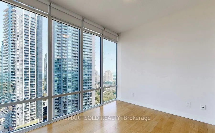 90 Park Lawn Road, #2608