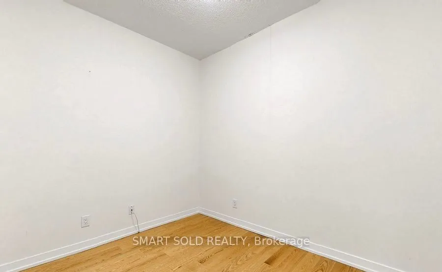 90 Park Lawn Road, #2608