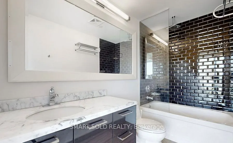 90 Park Lawn Road, #2608