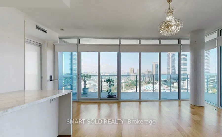 90 Park Lawn Road, #2608