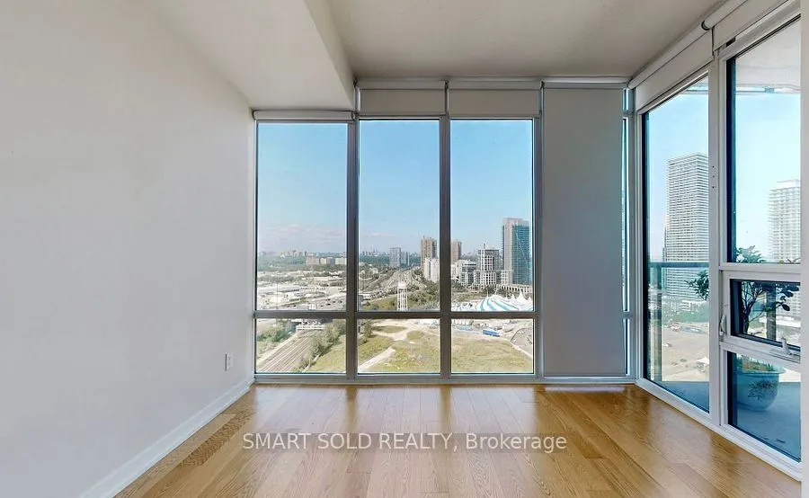 90 Park Lawn Road, #2608