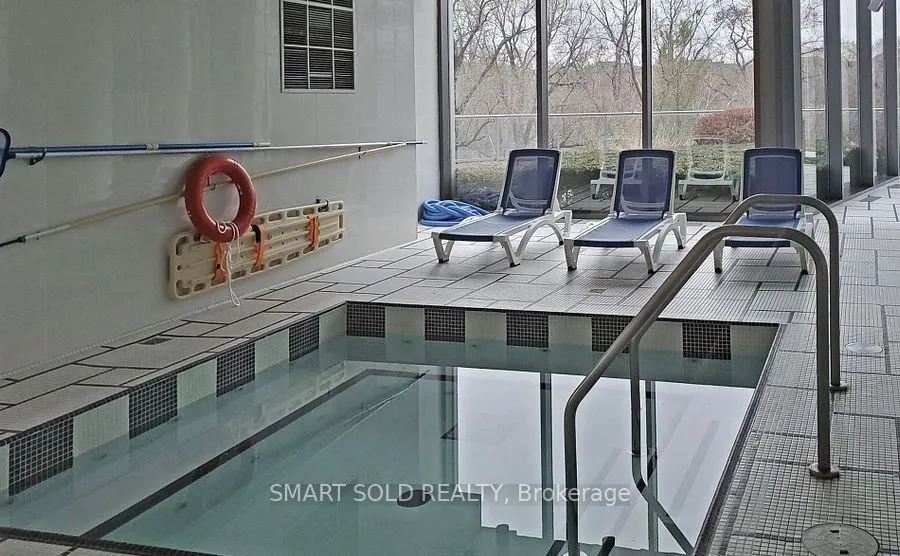 90 Park Lawn Road, #2608