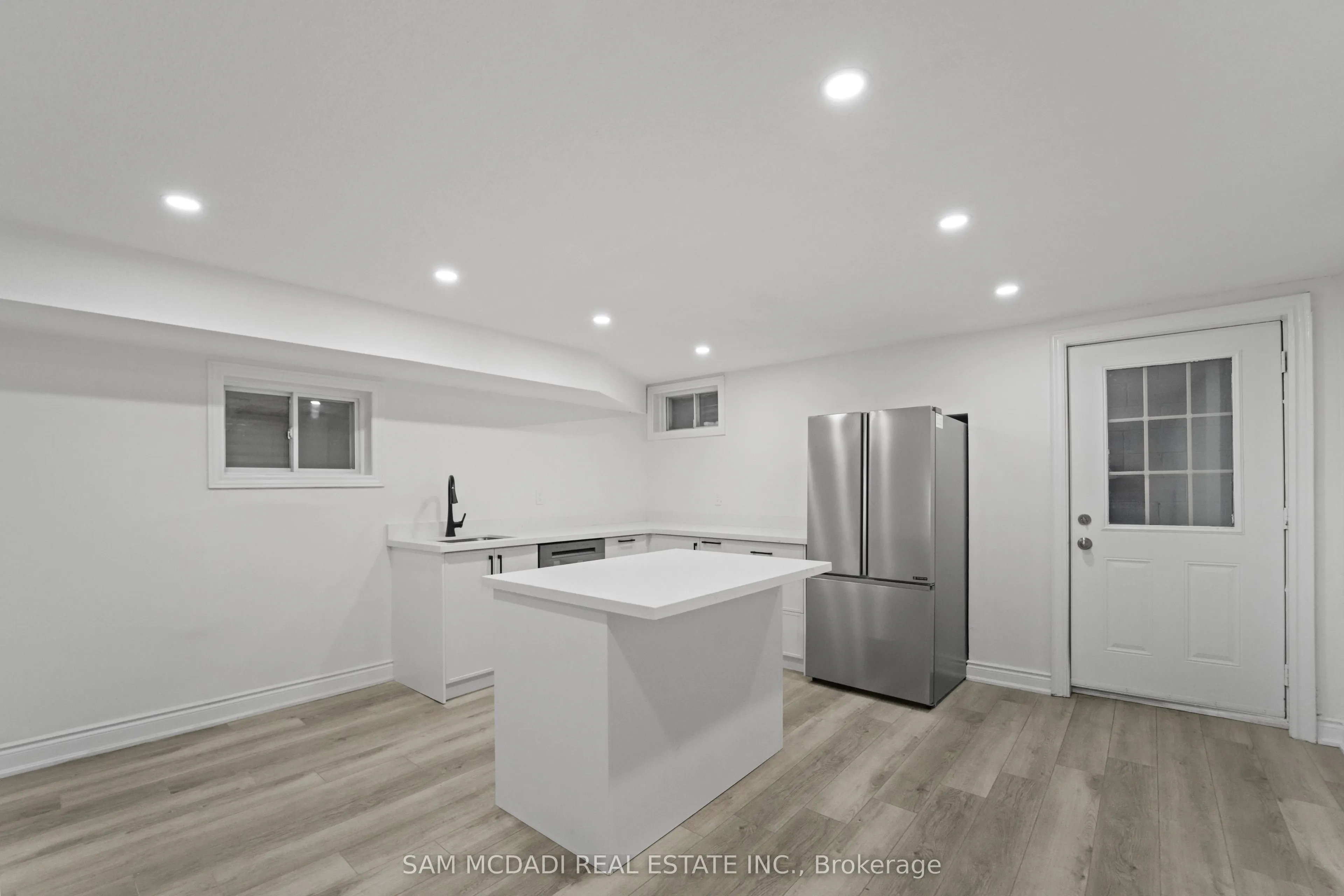 1409 Lefkas Court