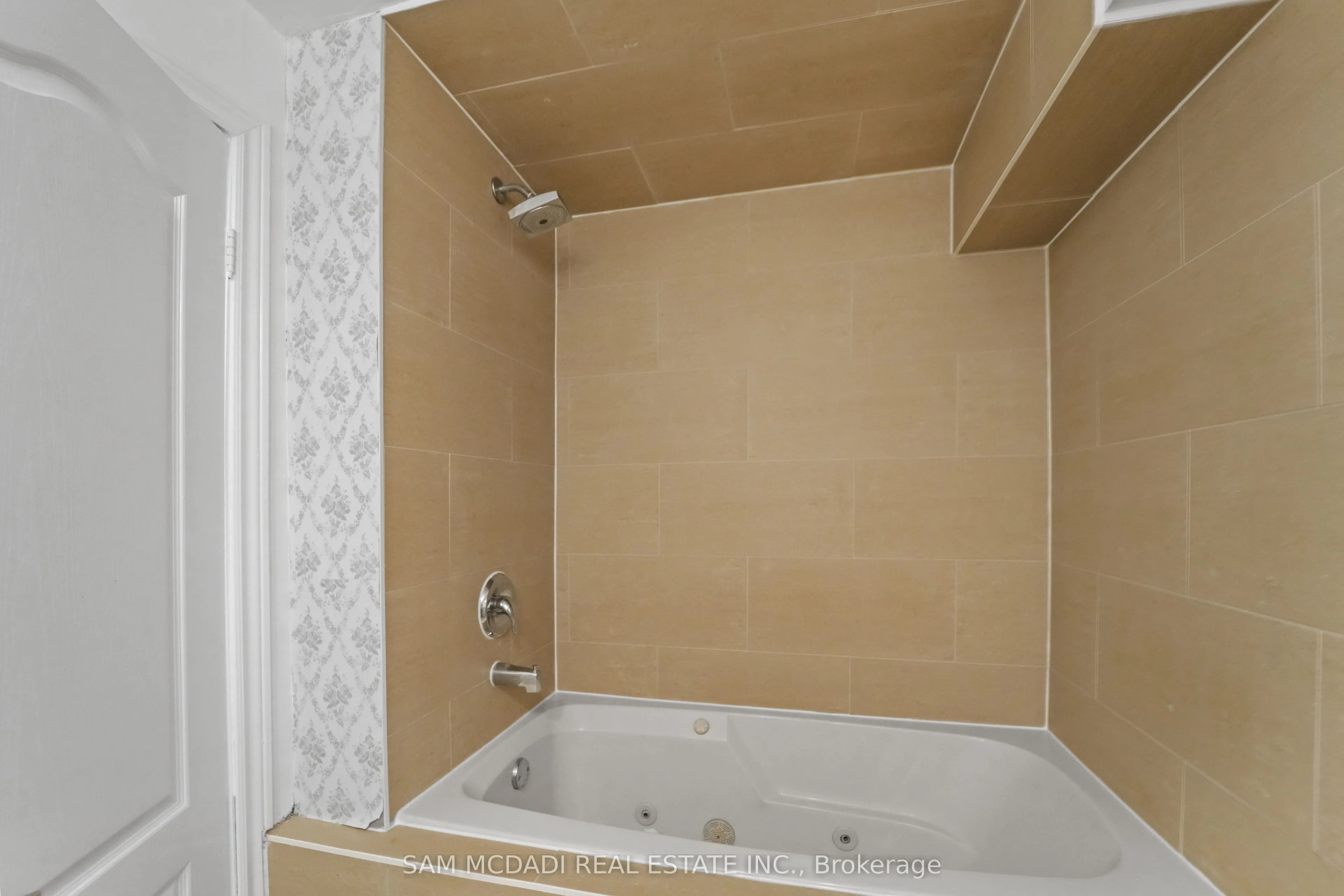 1409 Lefkas Court