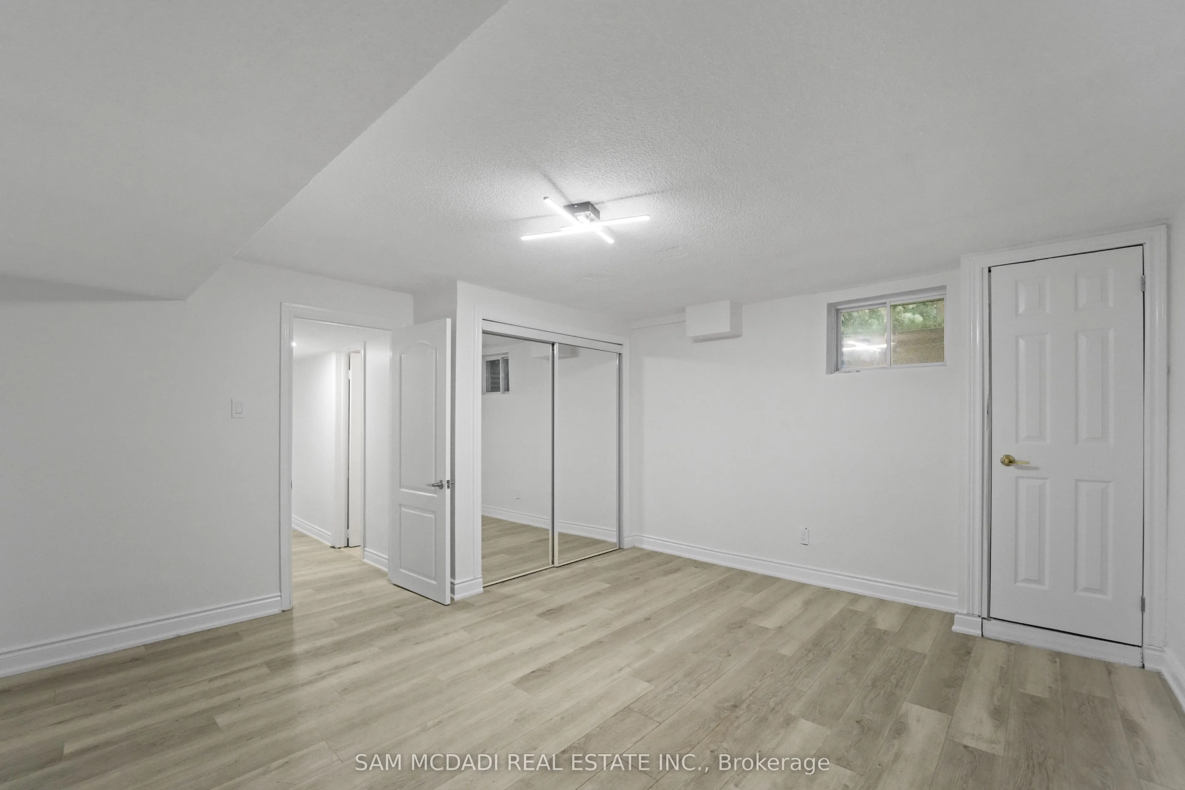 1409 Lefkas Court