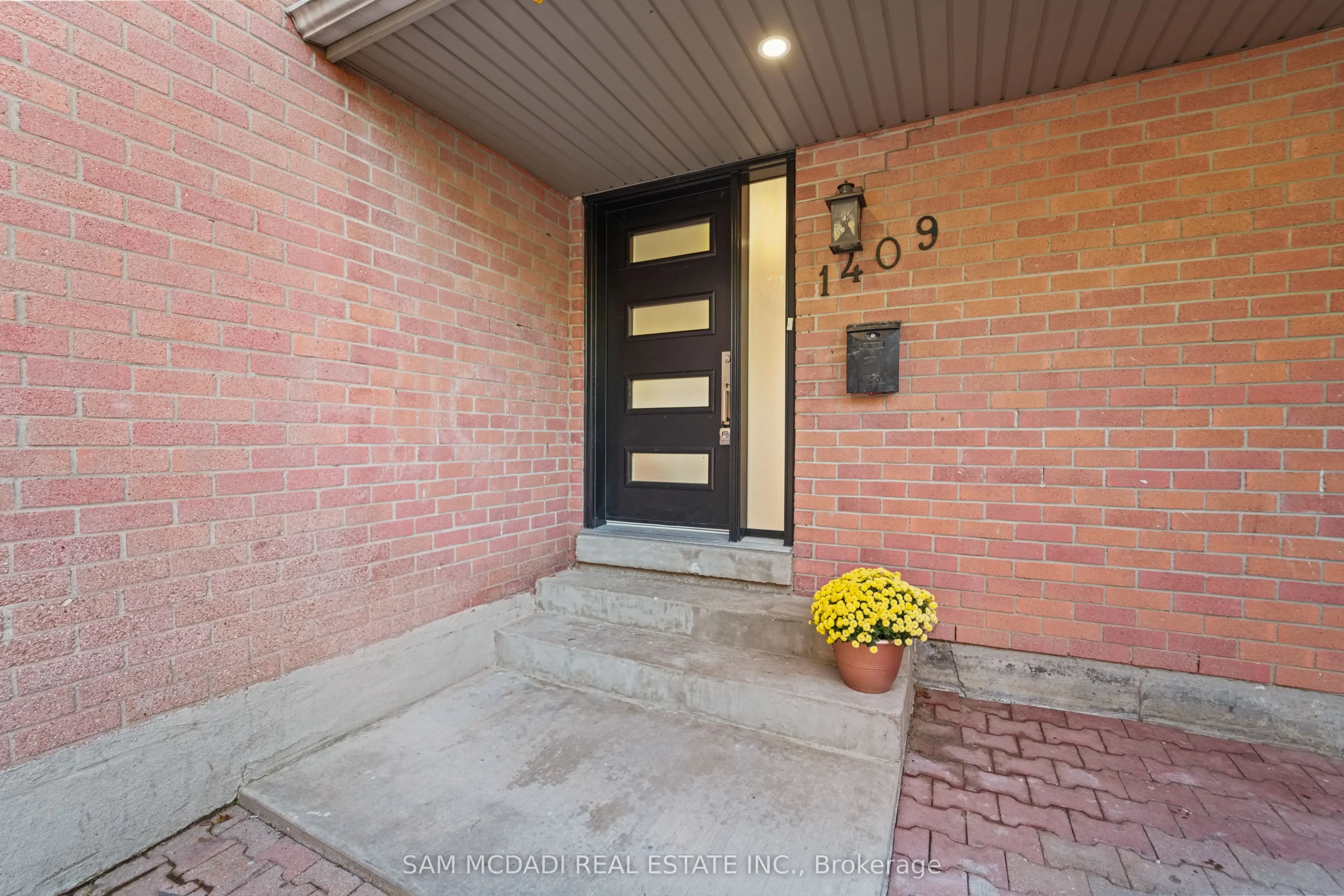 1409 Lefkas Court