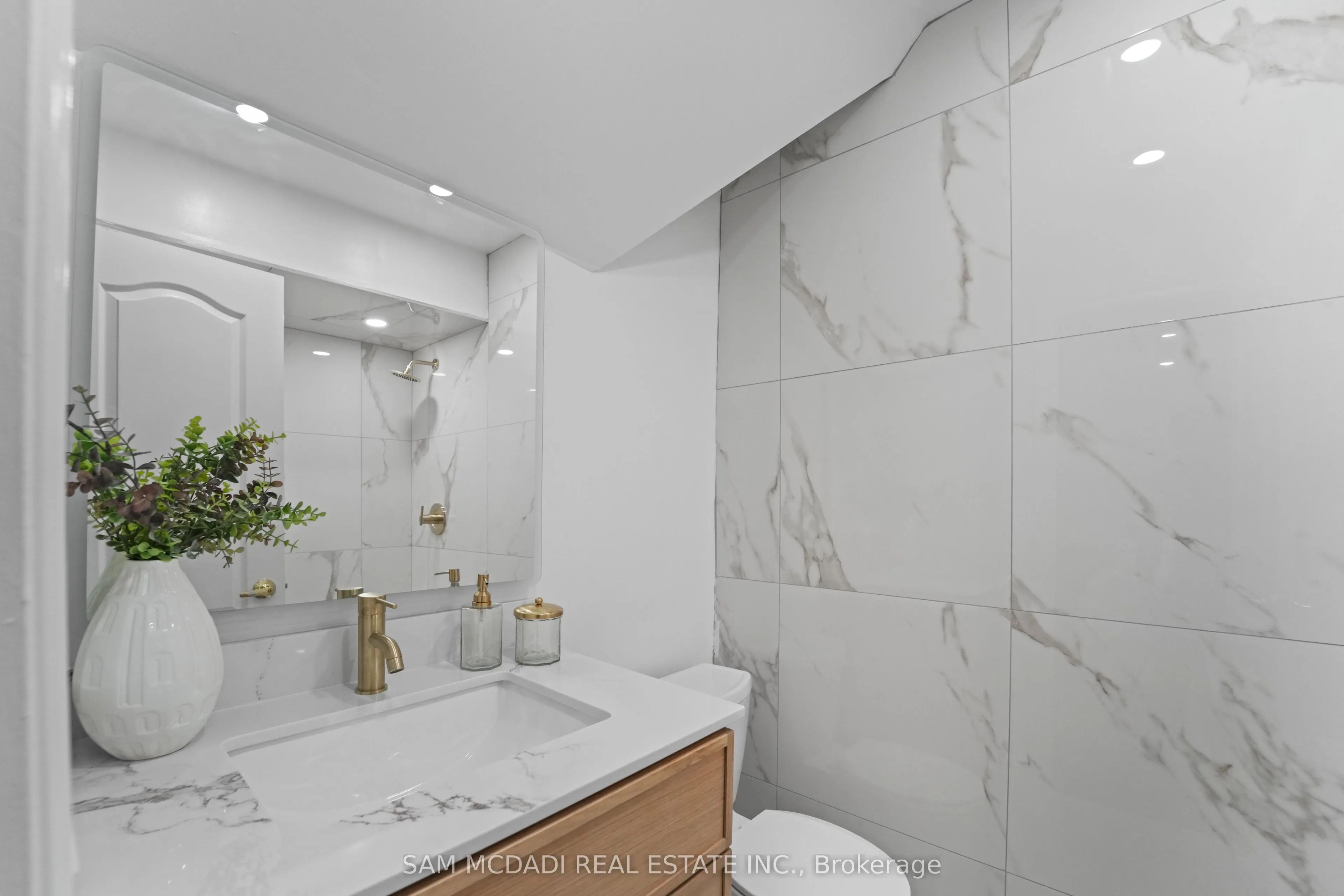 1409 Lefkas Court