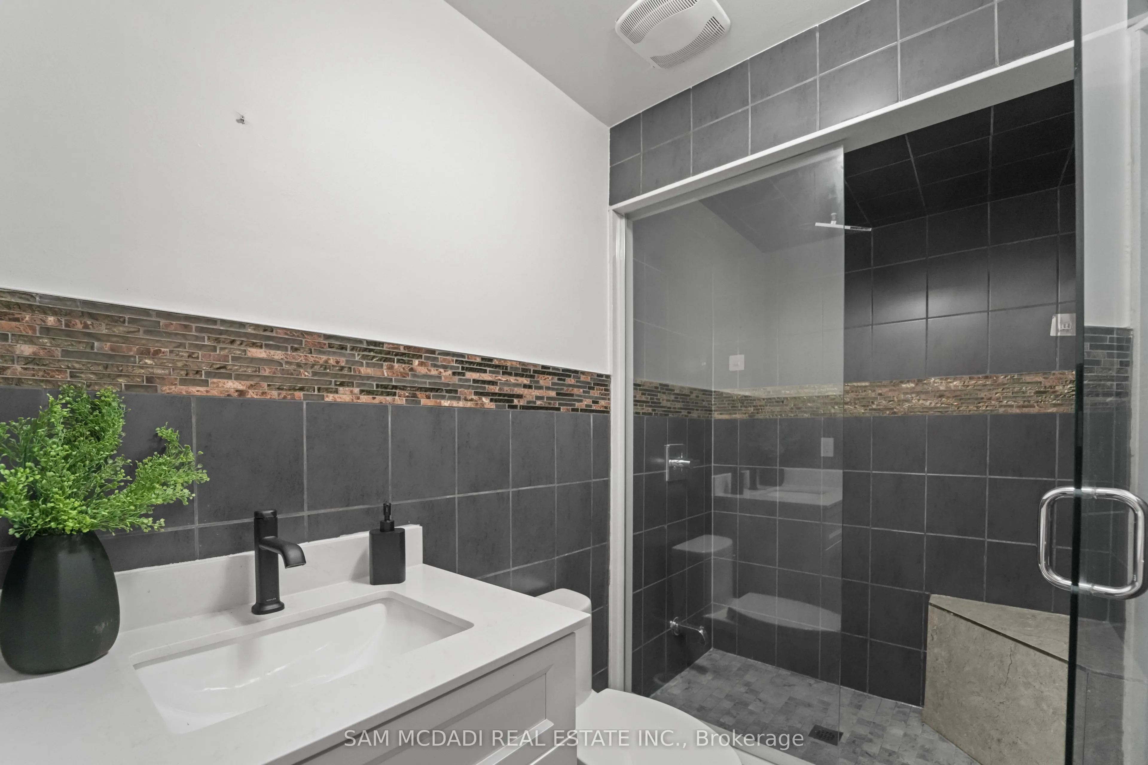 1409 Lefkas Court
