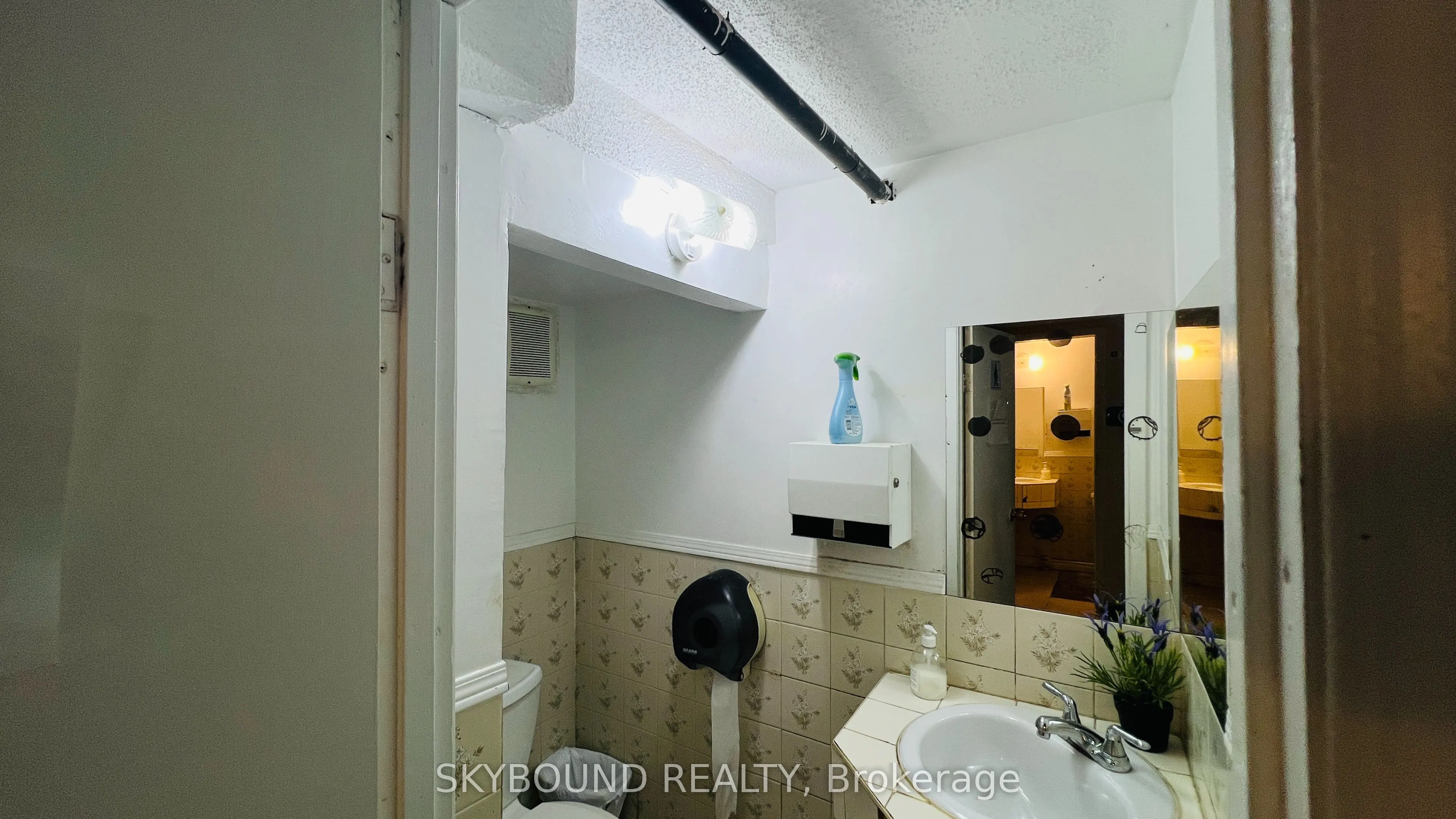 1772 St Clair Avenue W, #1