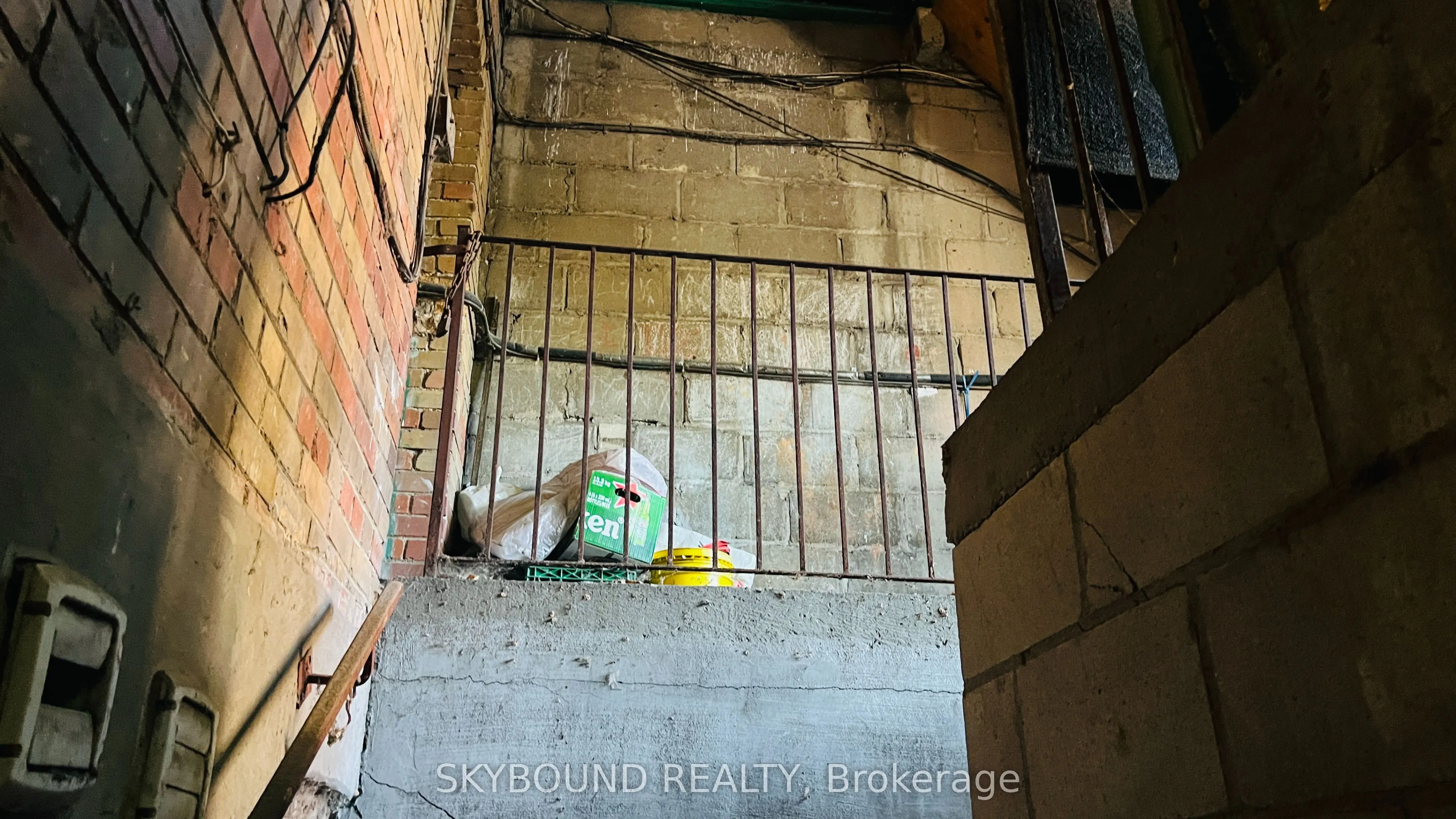 1772 St Clair Avenue W, #1