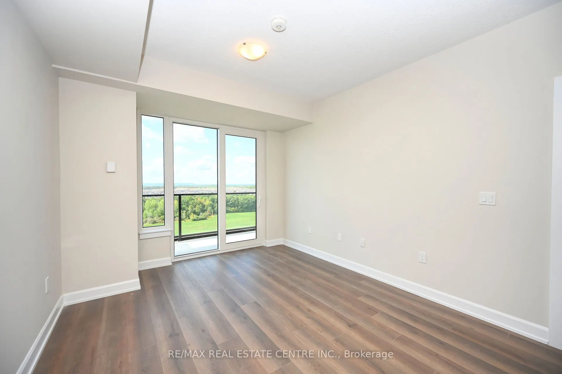 3200 William Coltson Avenue, #1207