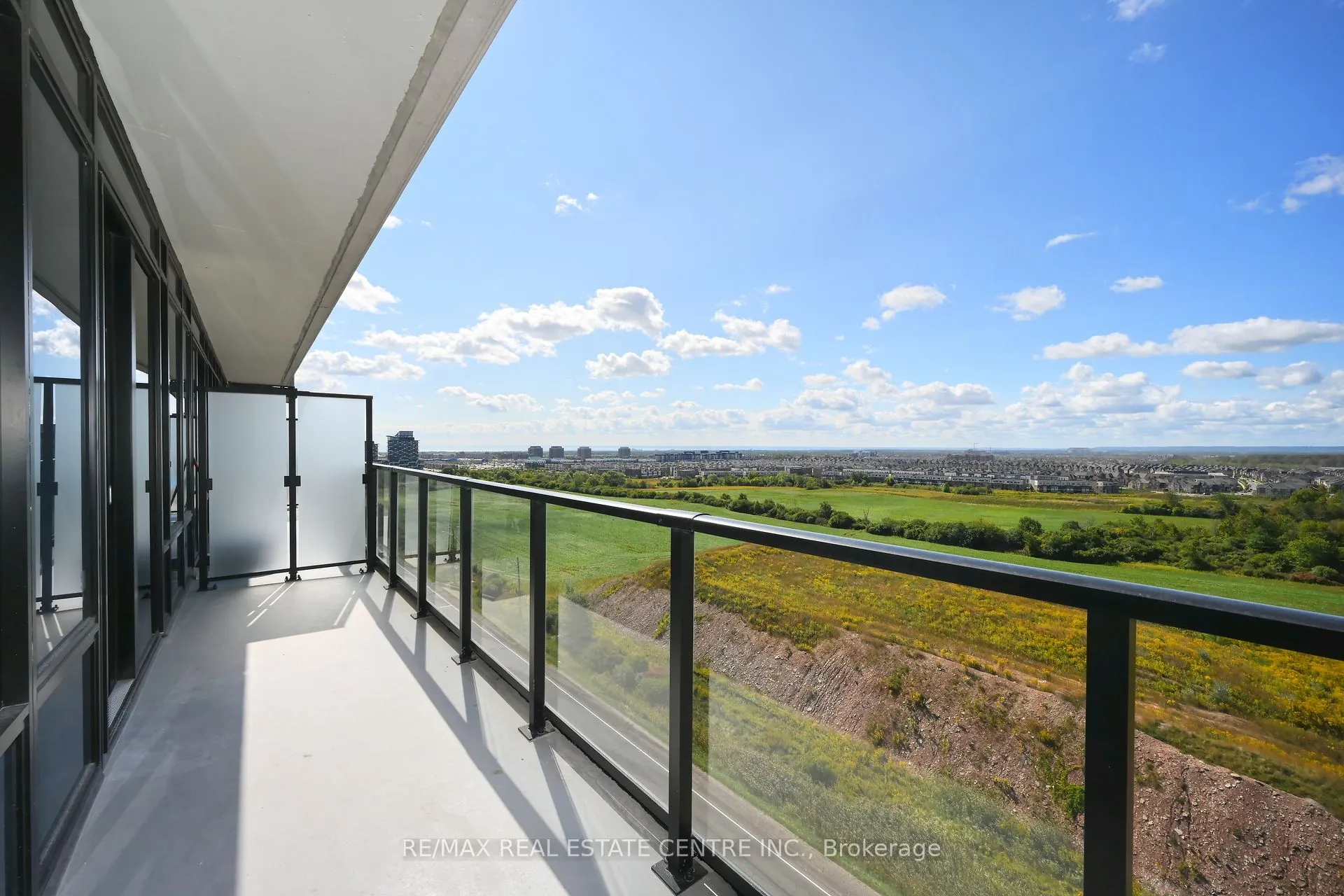 3200 William Coltson Avenue, #1207