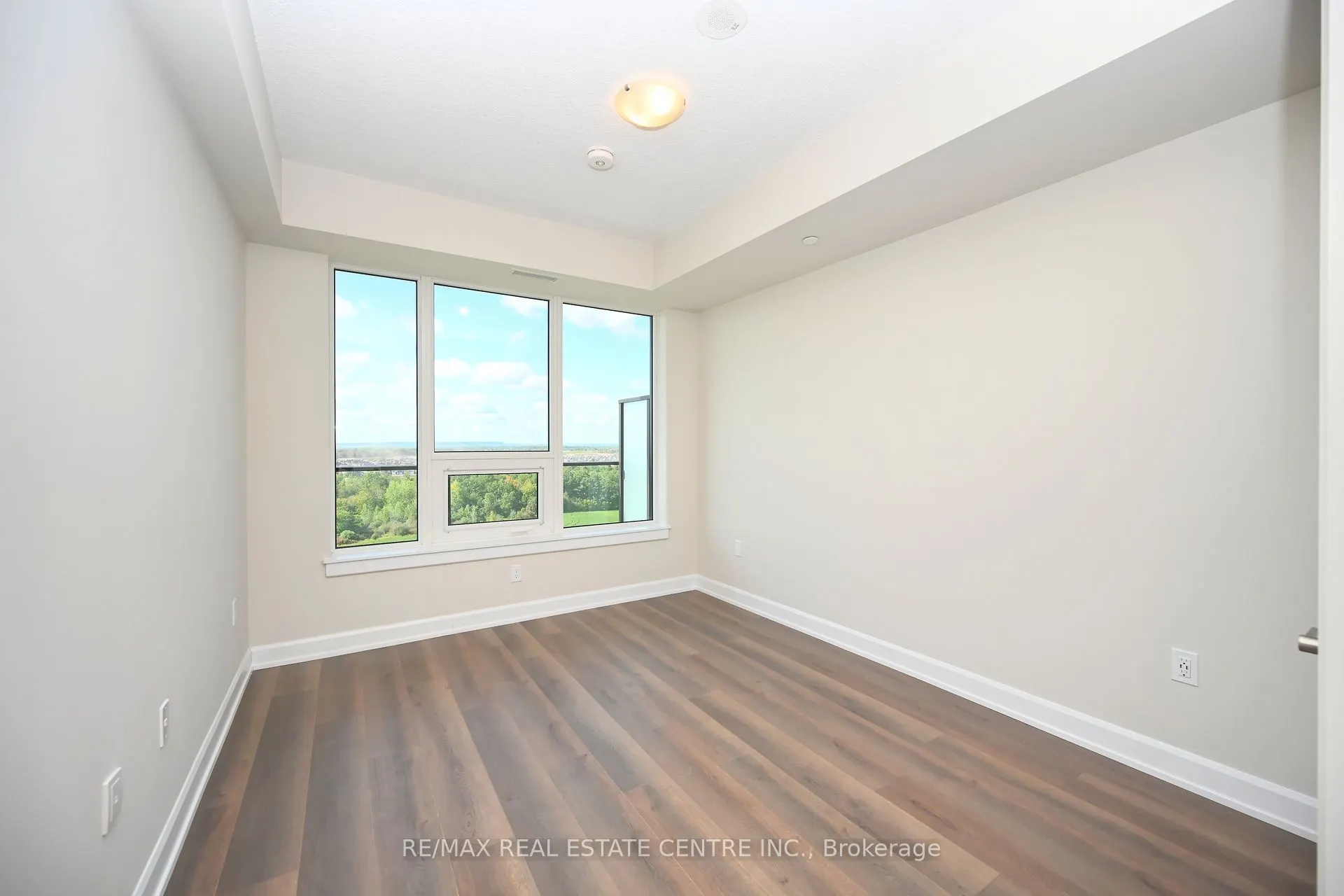 3200 William Coltson Avenue, #1207
